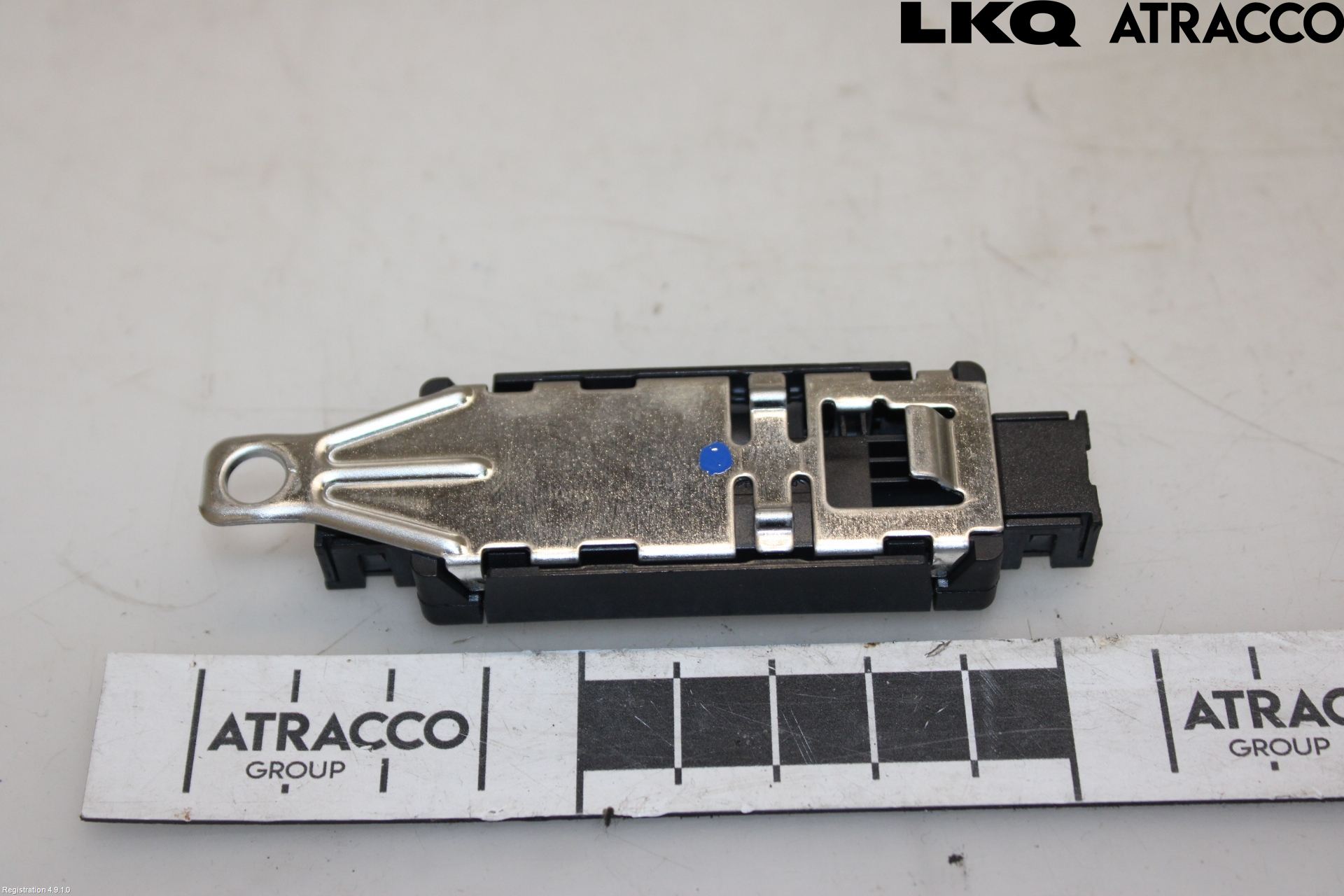 Volkswagen VW TOUAREG CR 18- Antennförstärkare