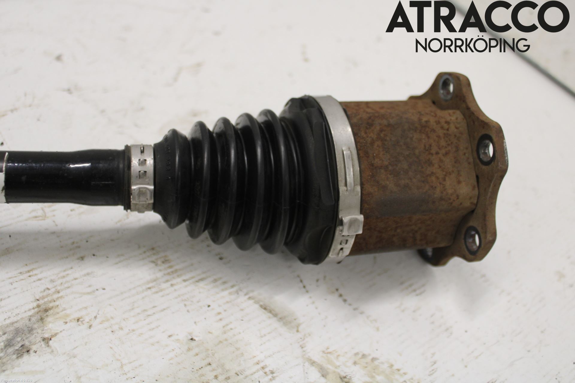 Seat LEON 13-20 Drivaxel Fram Vänster