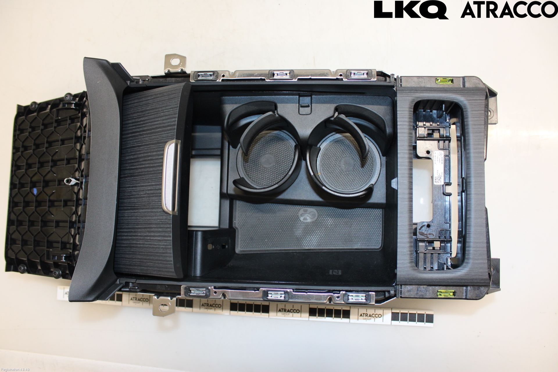 Mercedes-Benz MB EQE (V295) 22- Instrumentbräda Förvaringsfack