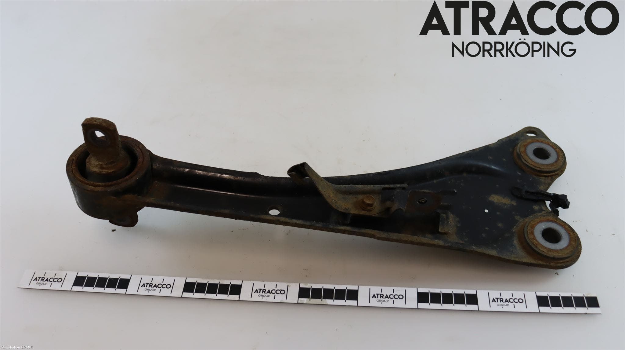 Toyota AVENSIS 16-18 Bärarm Bak Höger