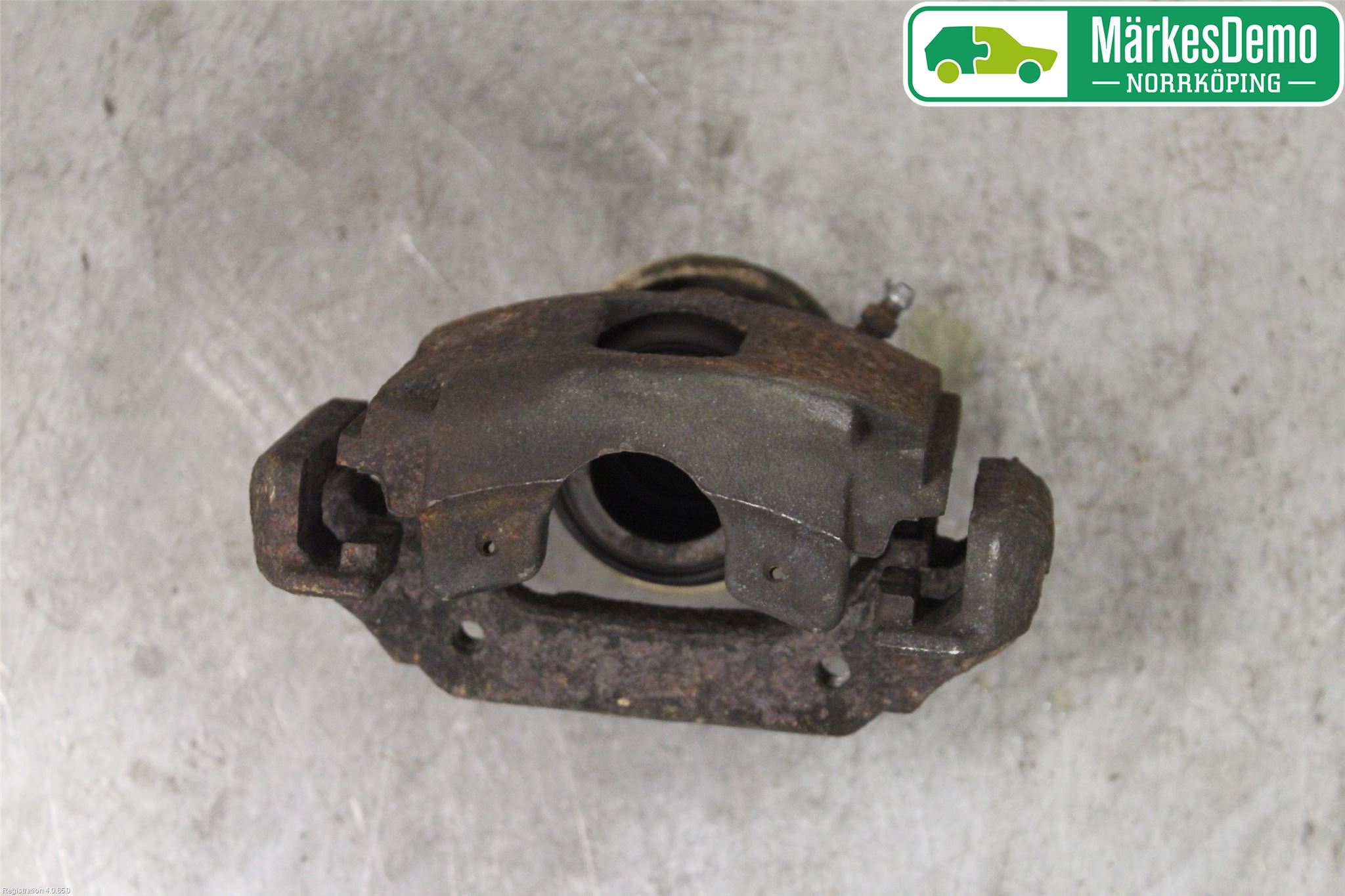 Ford FIESTA     06-08 Bromsok Fram Vänster