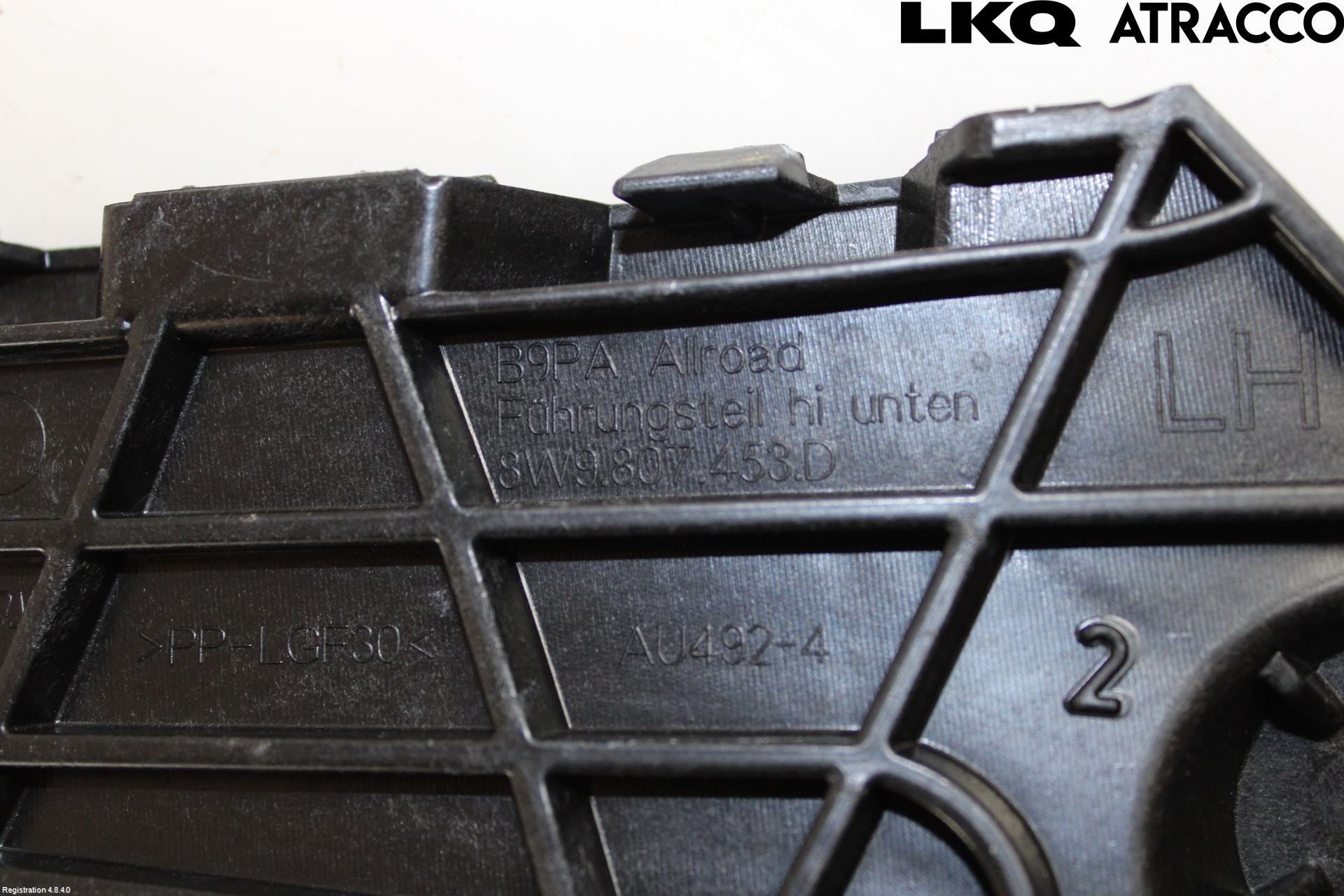 Audi A4/S4 B9 20- Stötfångarfäste Bak Vä