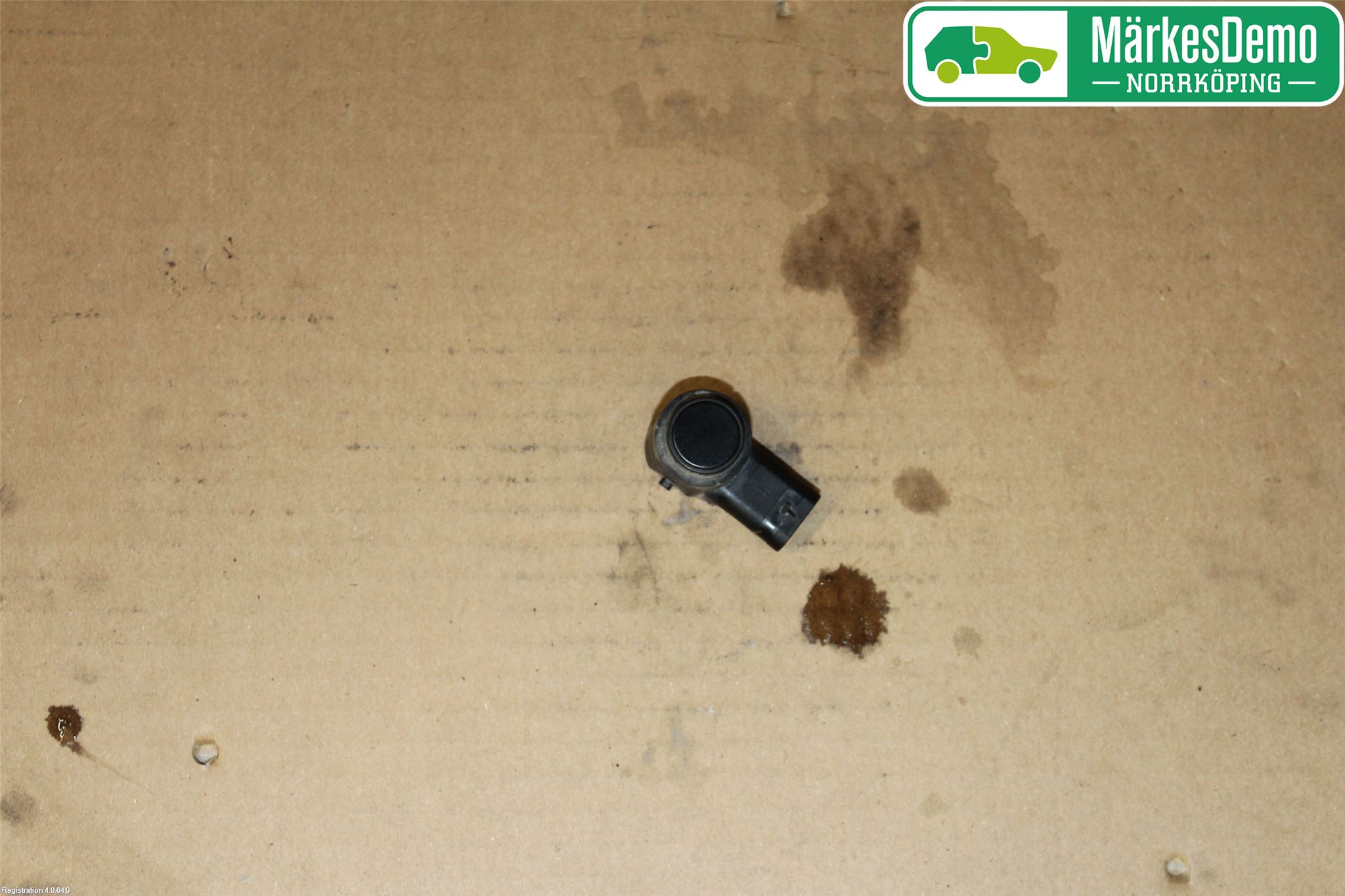 Volvo V40 12-19 Parkeringshjälp Backsensor