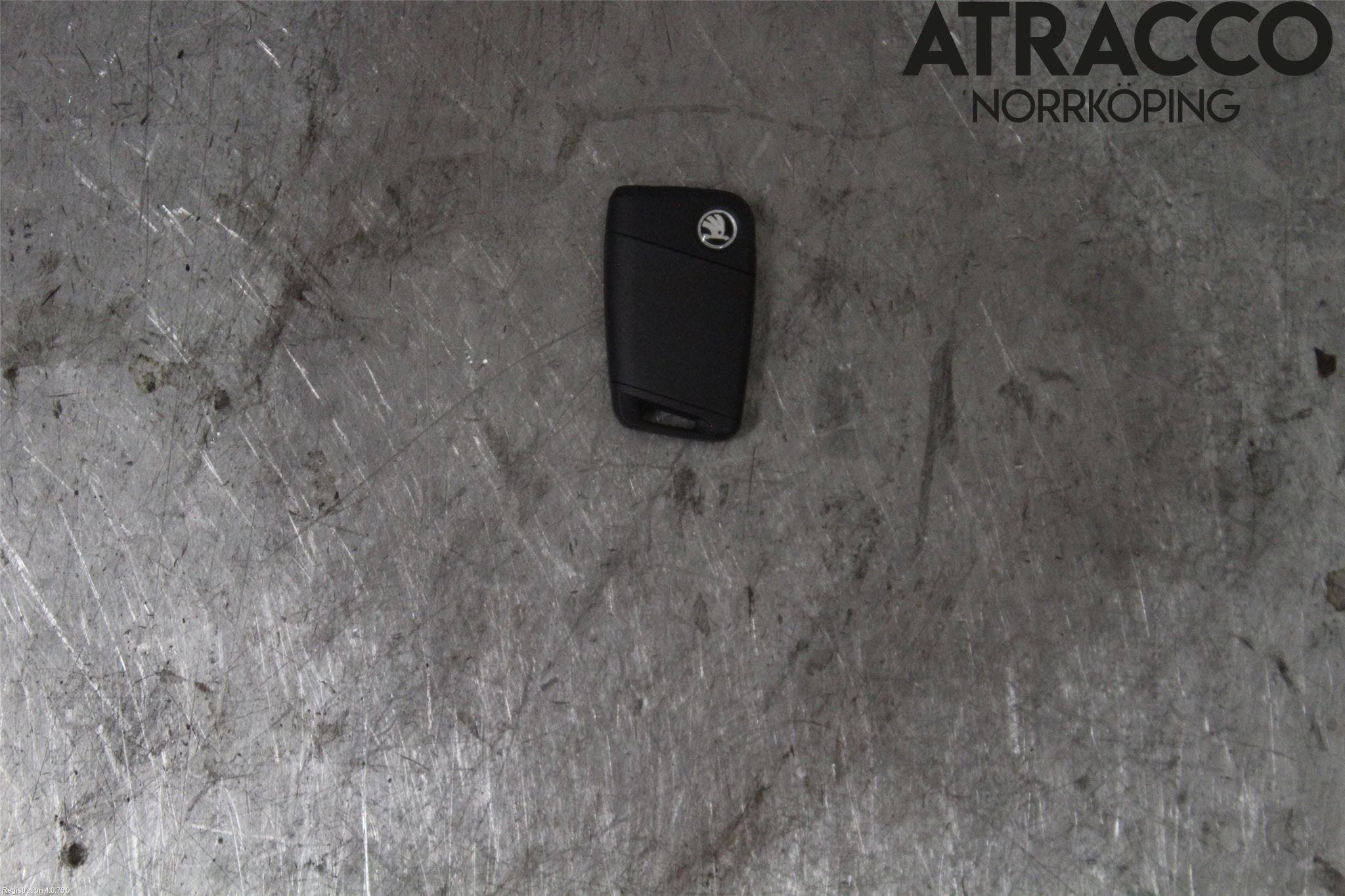 Skoda SUPERB 16-24 Nyckel-Nycklar