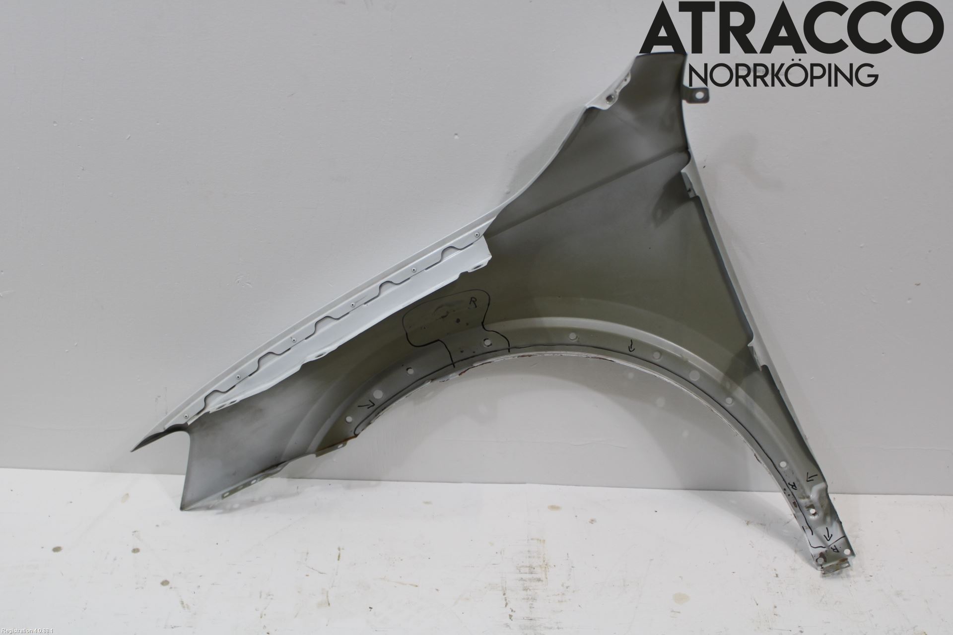 Audi Q3 8U 12-18 Skärm Fram Höger