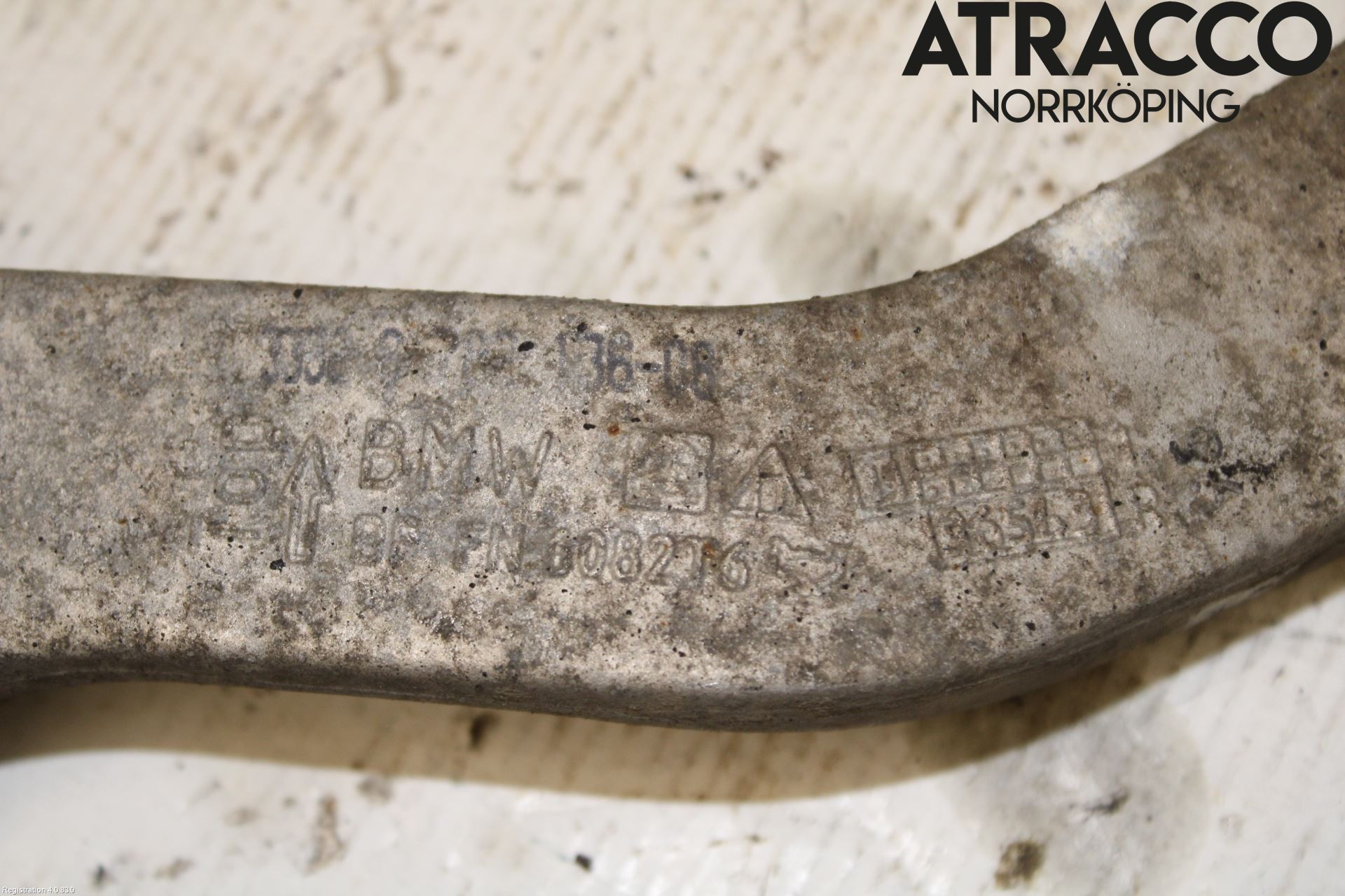 BMW 5 F10/F11/F18 09-17 Bärarm Bak Övre Höger
