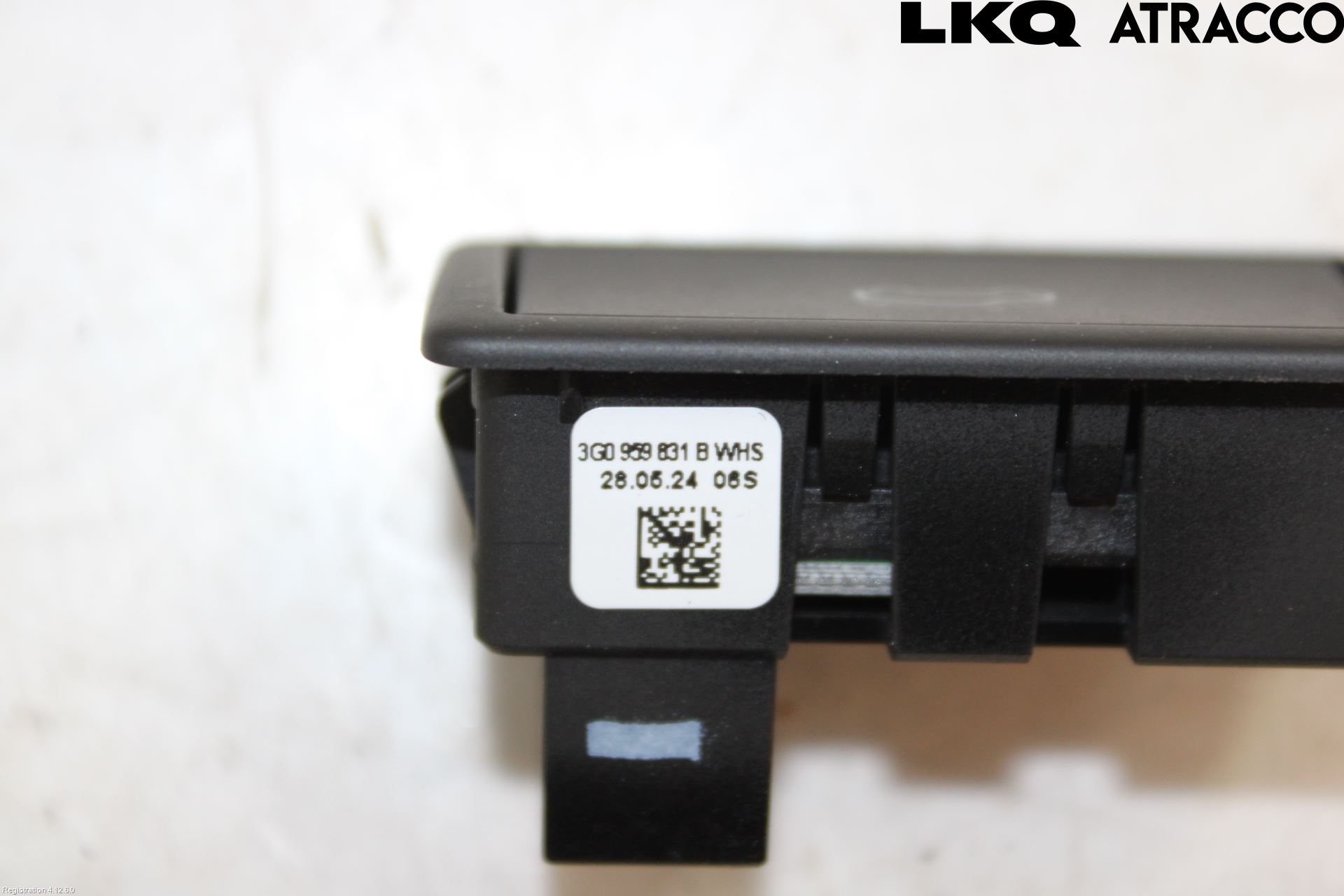 Seat LEON 20- Strömställare Baklucka