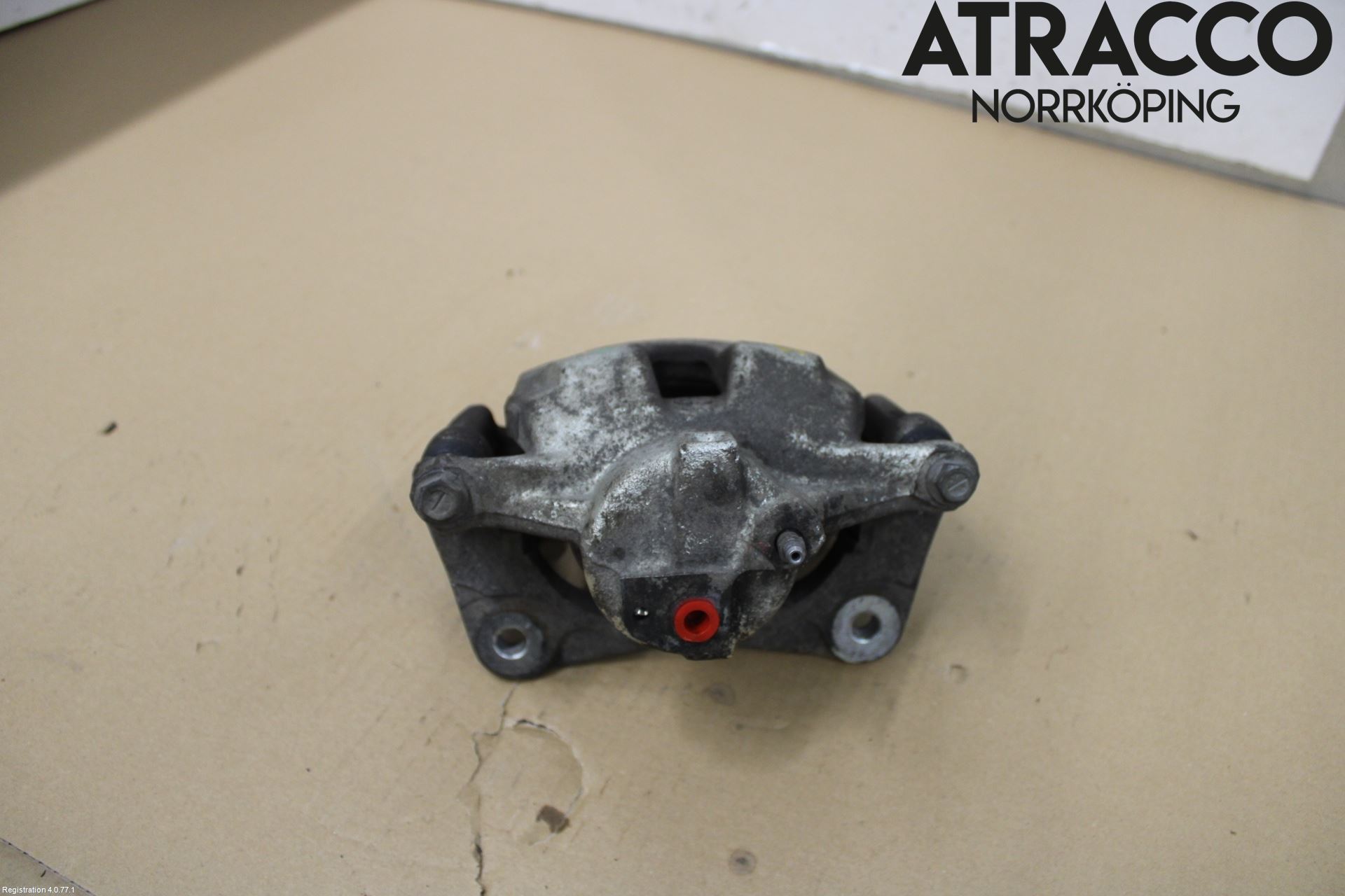 Toyota C-HR 16-23 Bromsok Fram Höger