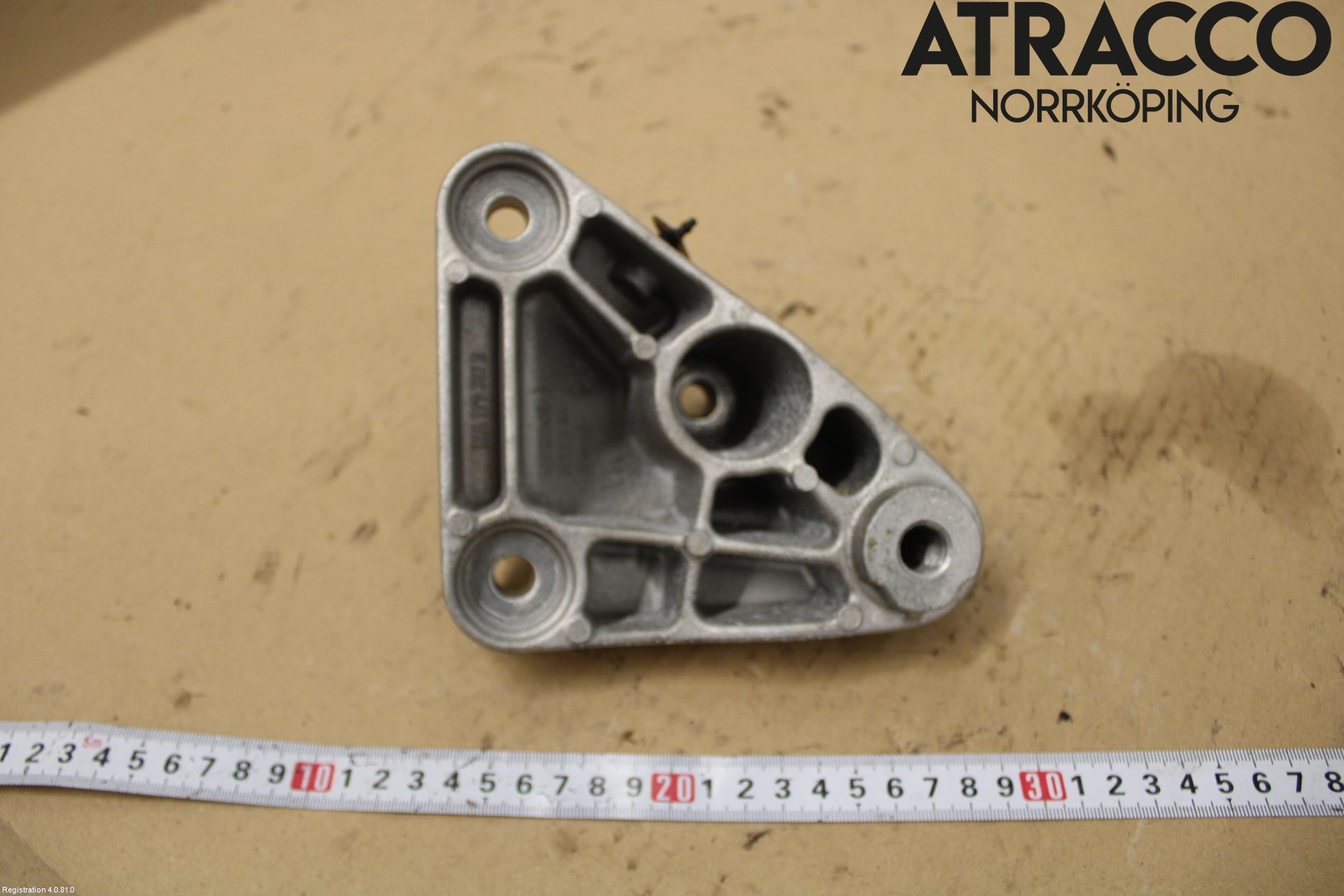 Volkswagen VW ID.4 21- Motorfäste