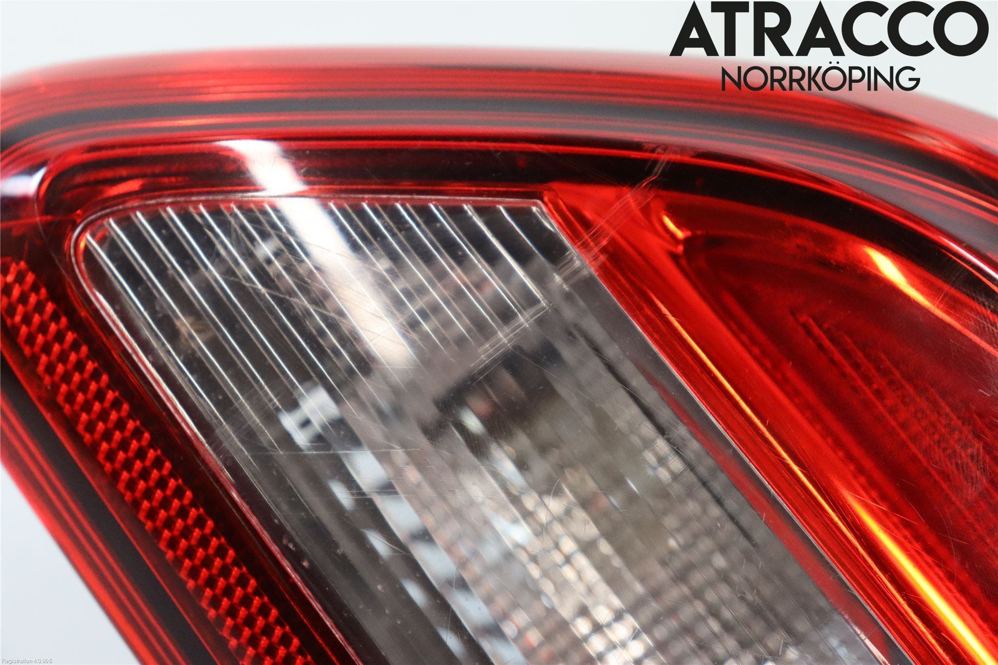 Opel CORSA E 15-19 Bakljus Lucka Hö