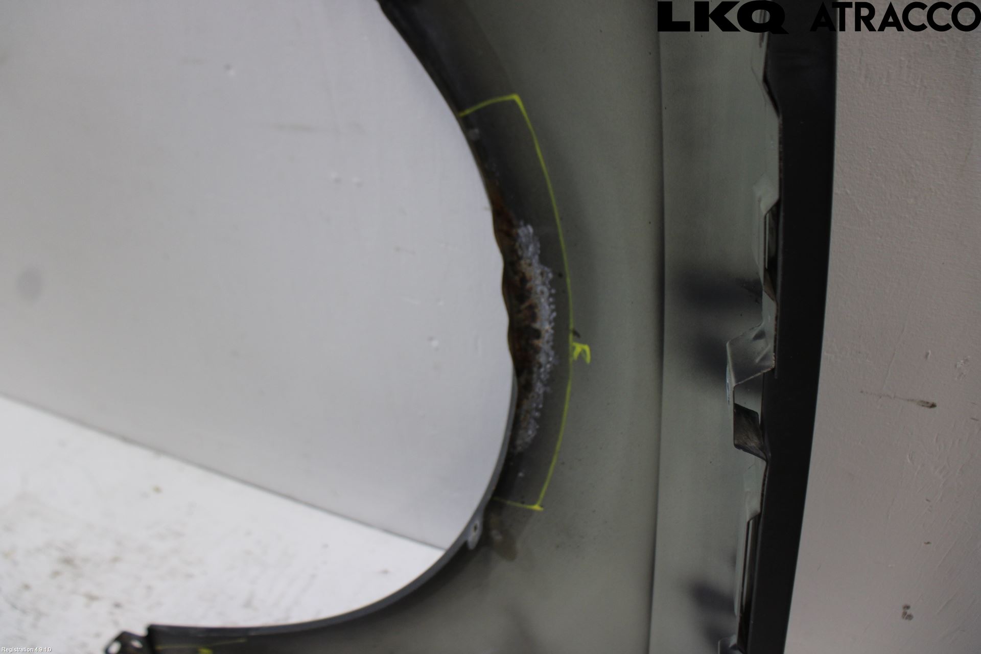 Volkswagen VW PASSAT 11-14 Skärm Fram Höger