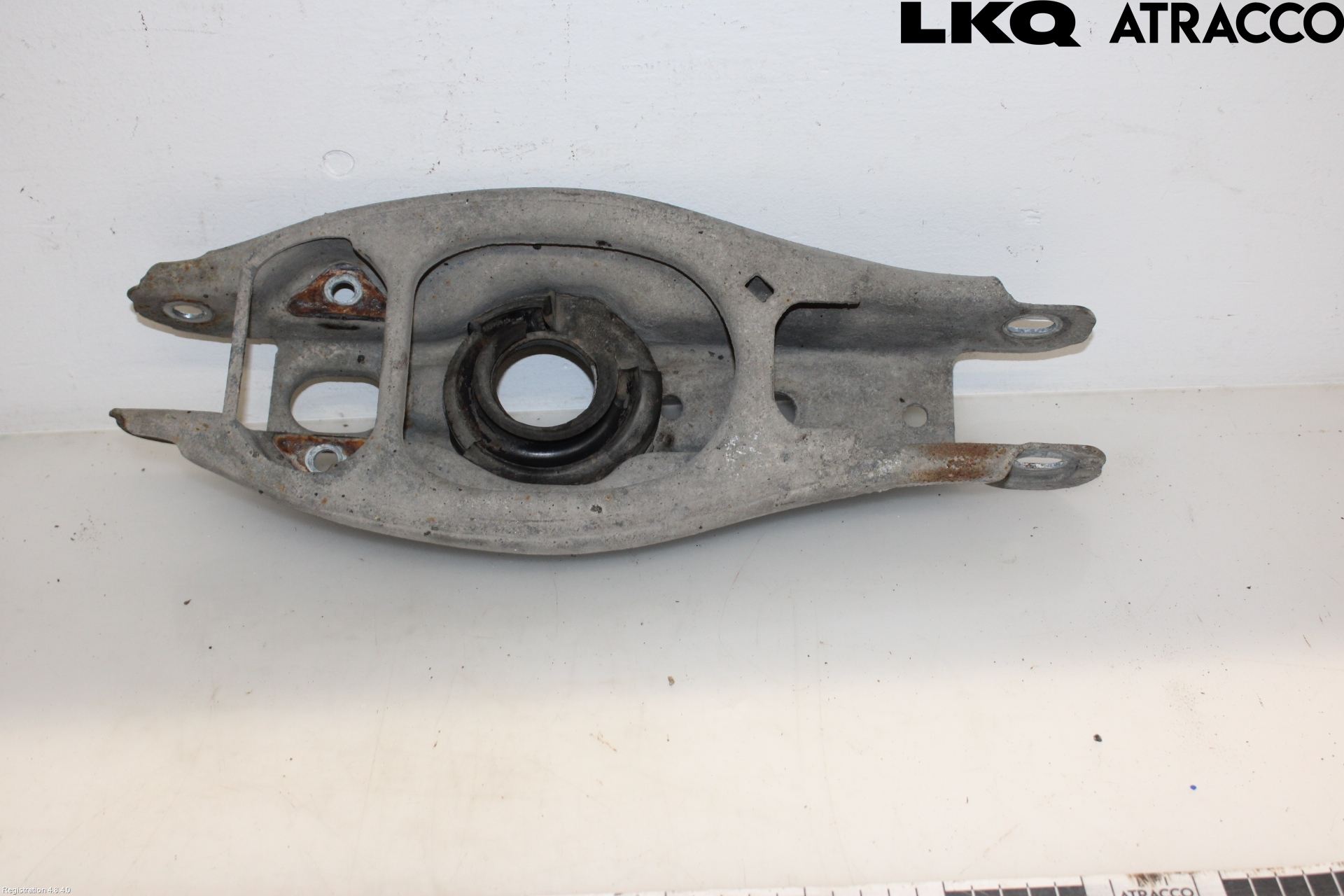 BMW 1 E87/81 5D/3D 03-11 Bärarm Bak Vänster