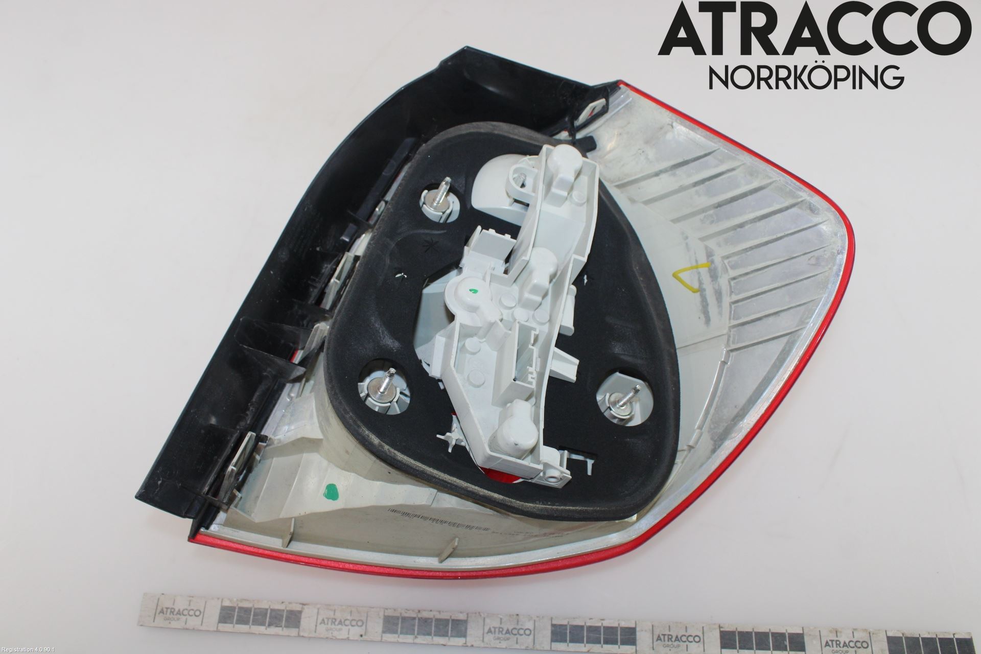 BMW 1 E87/81 5D/3D 03-11 Bakljus Vänster