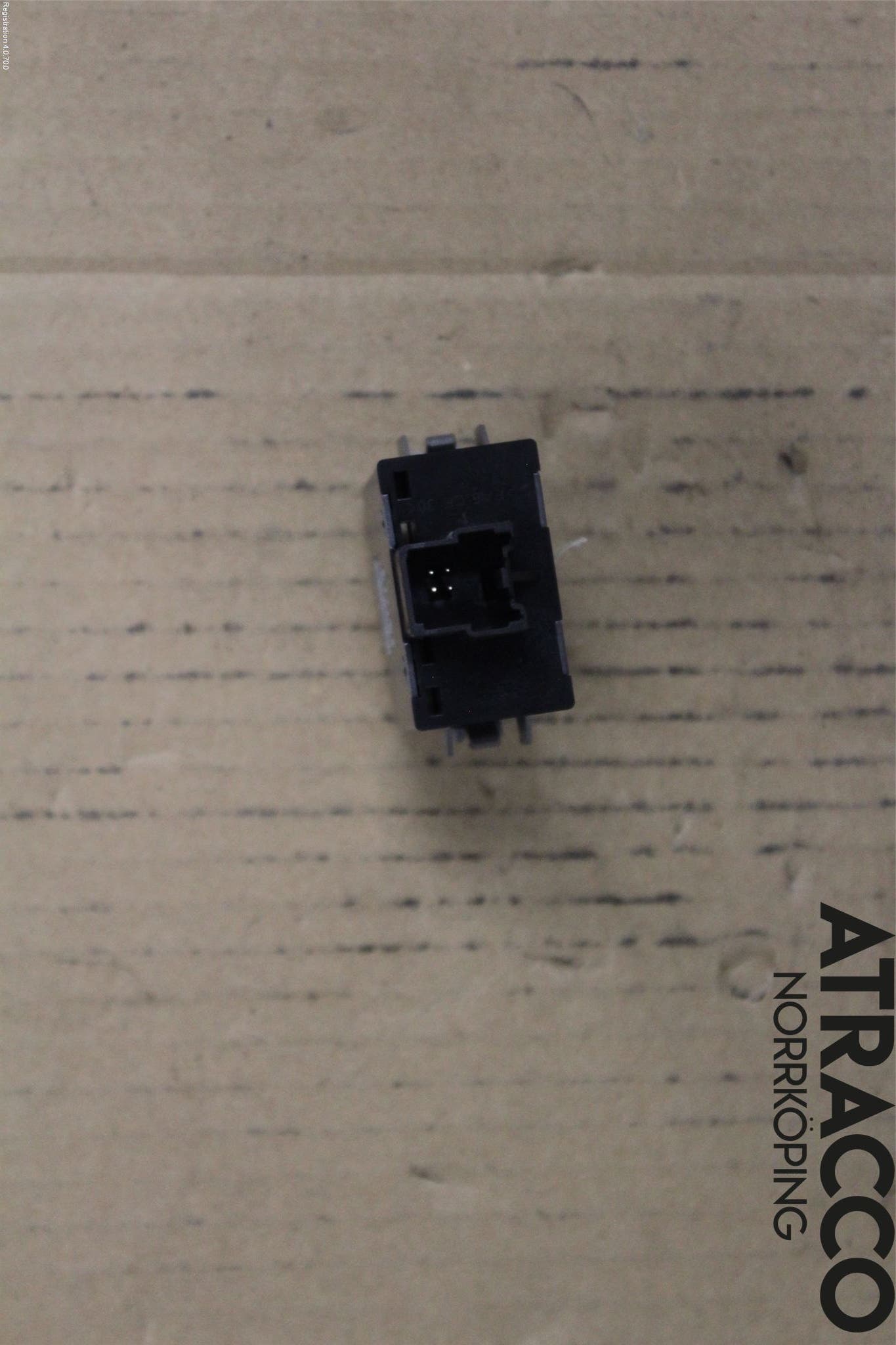 Ford FOCUS 08-11 Strömställare Stolvärme