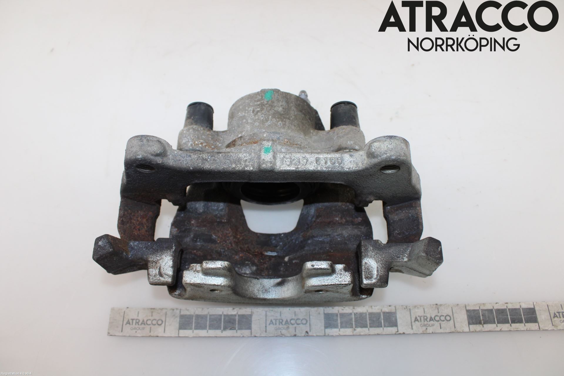 Toyota YARIS XP21 20- Bromsok Fram Höger