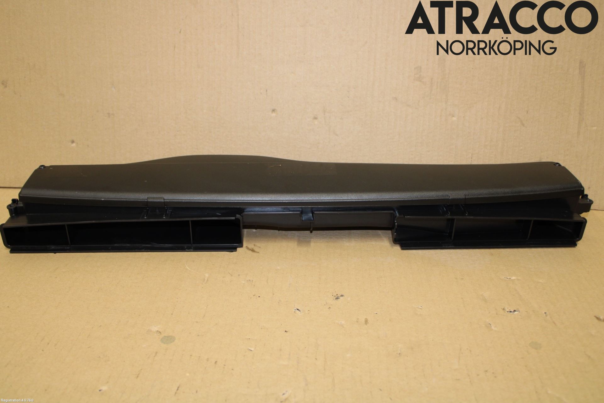 Volkswagen VW GOLF / E-GOLF VIII 20- Deflektor Plåt-Plast Kylning