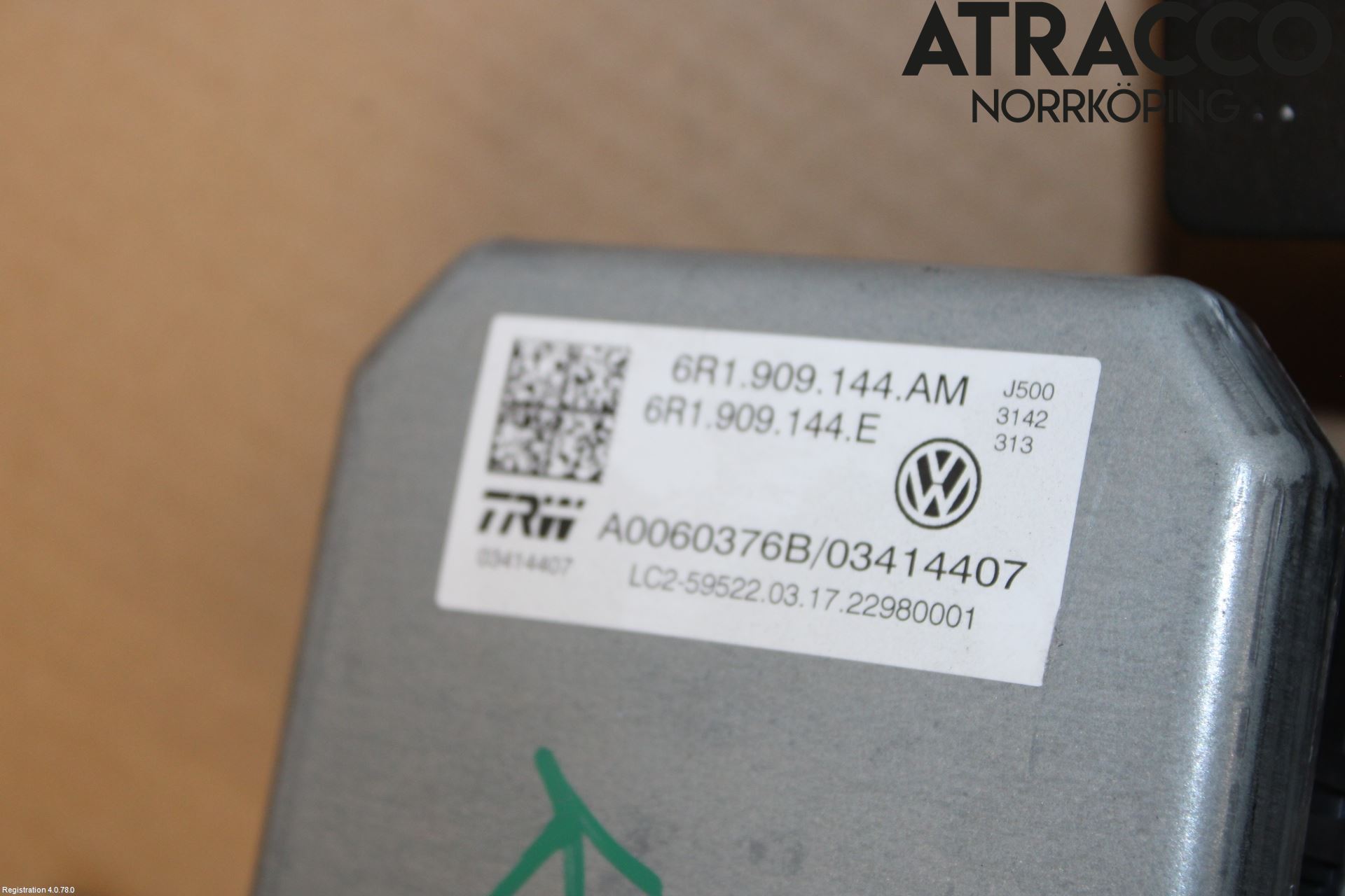 Audi A1/S1 11-18 Rattaxelagg Med Inb Servo