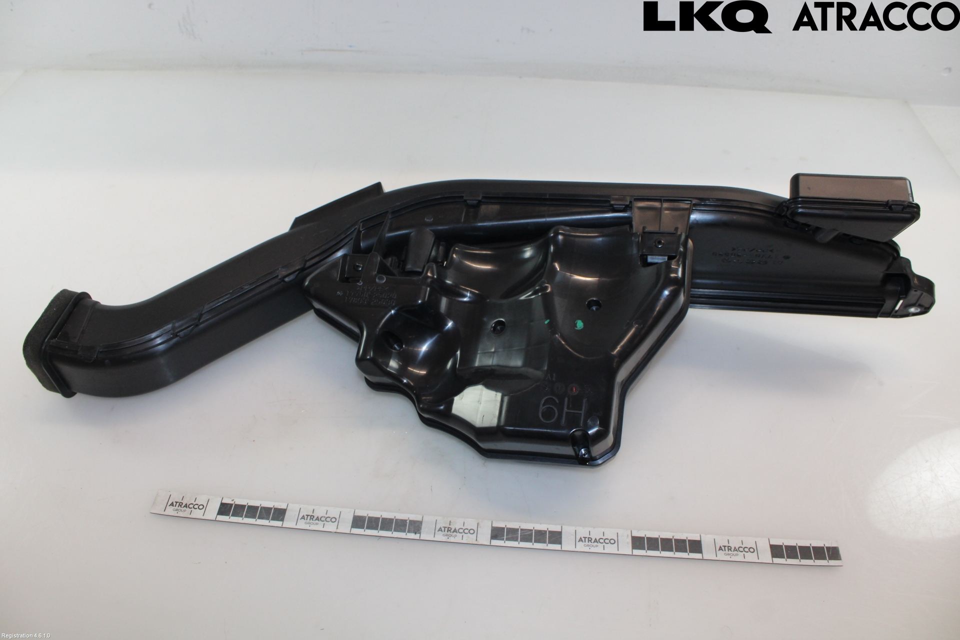 Toyota CAMRY 19-24 Deflektor Plåt-Plast Kylning
