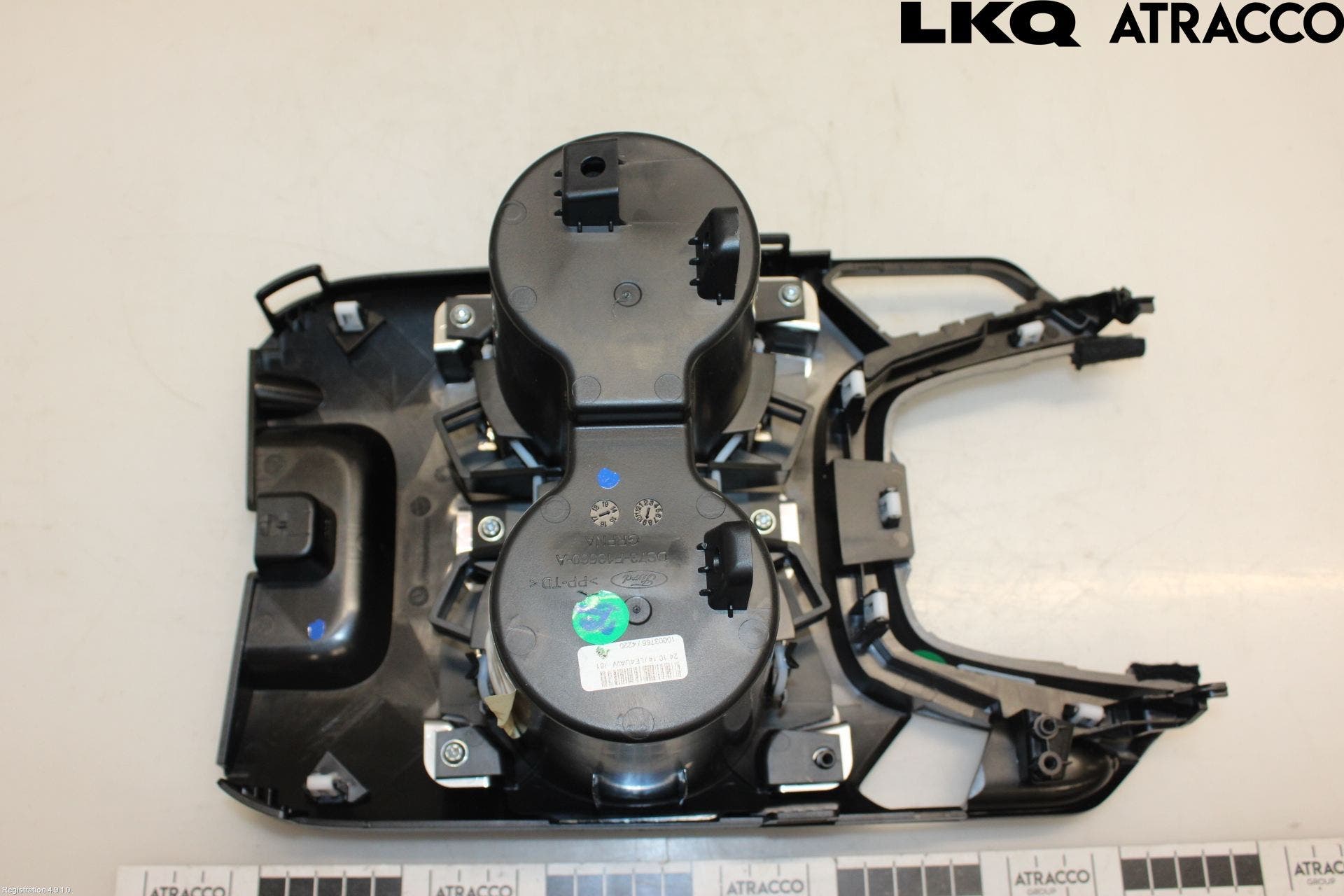 Ford MONDEO 15-22 Mugghållare