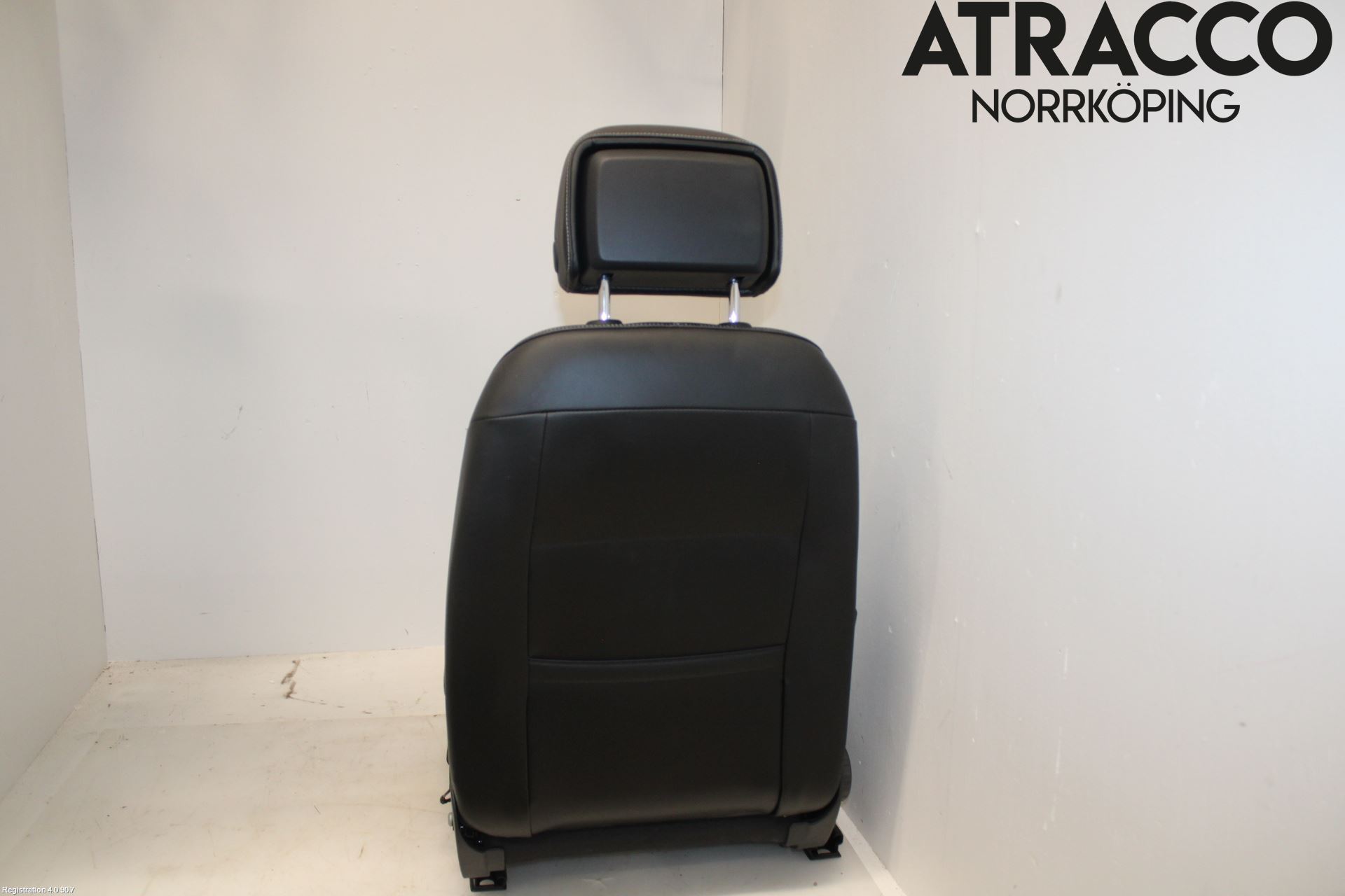 Volkswagen VW PASSAT 20-24 Inredning Stol Fram Hö