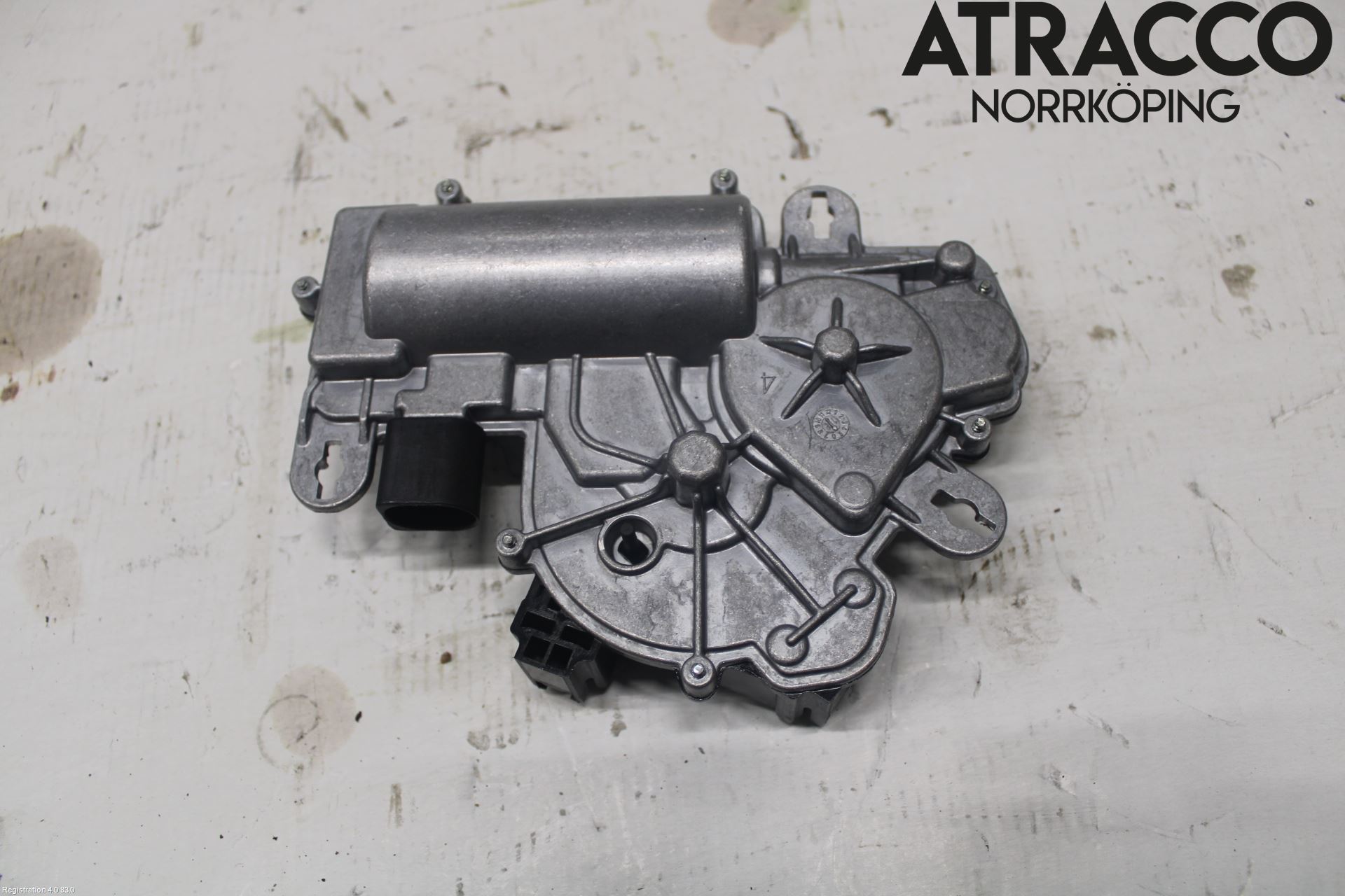 Audi A4/S4 B9 16-19 Bakluckeöppnare Automatisk