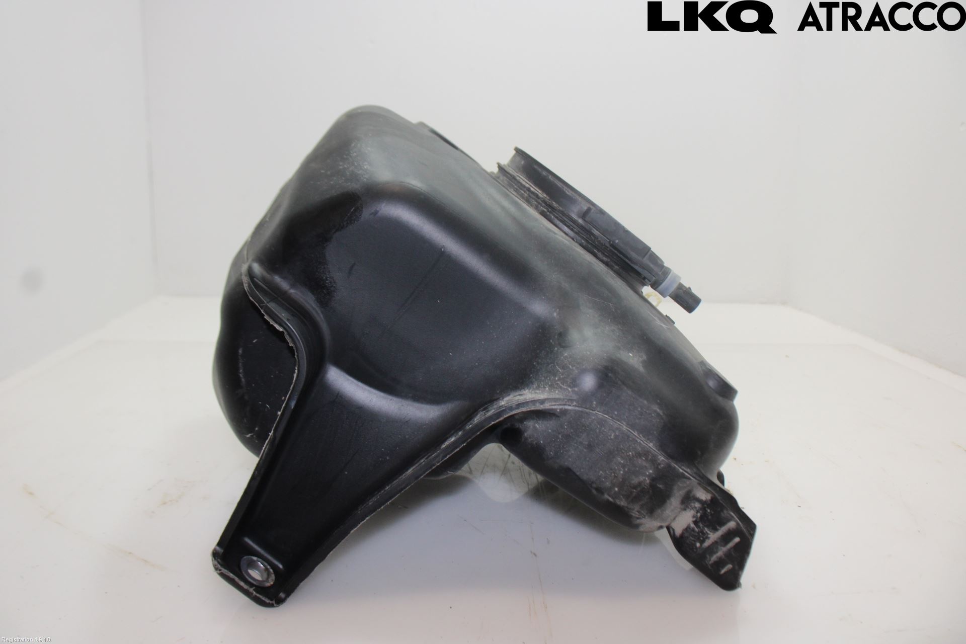 Volkswagen VW PASSAT 15-19 Adblue Tank