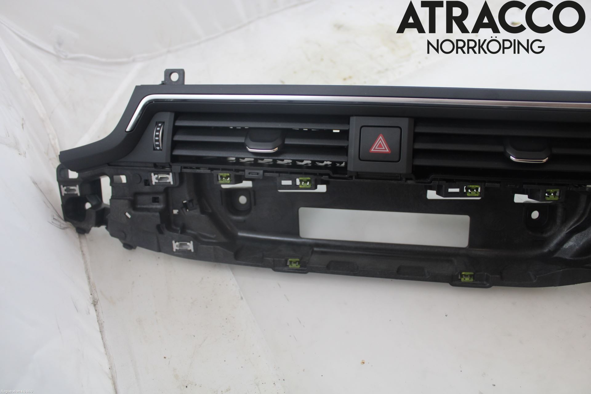 Audi A5 17- Defrosterkanal-Munstycke