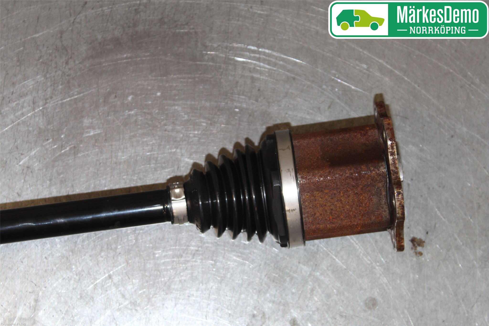 Volkswagen VW POLO VI 18->> Drivaxel Fram Höger