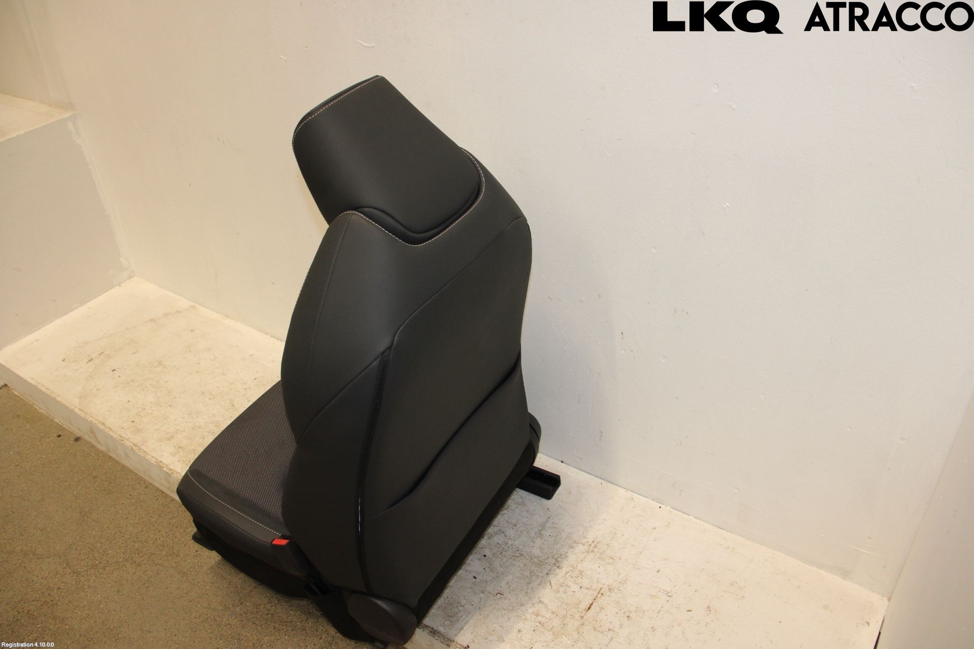 Toyota C-HR 24- Inredning Stol Fram Hö