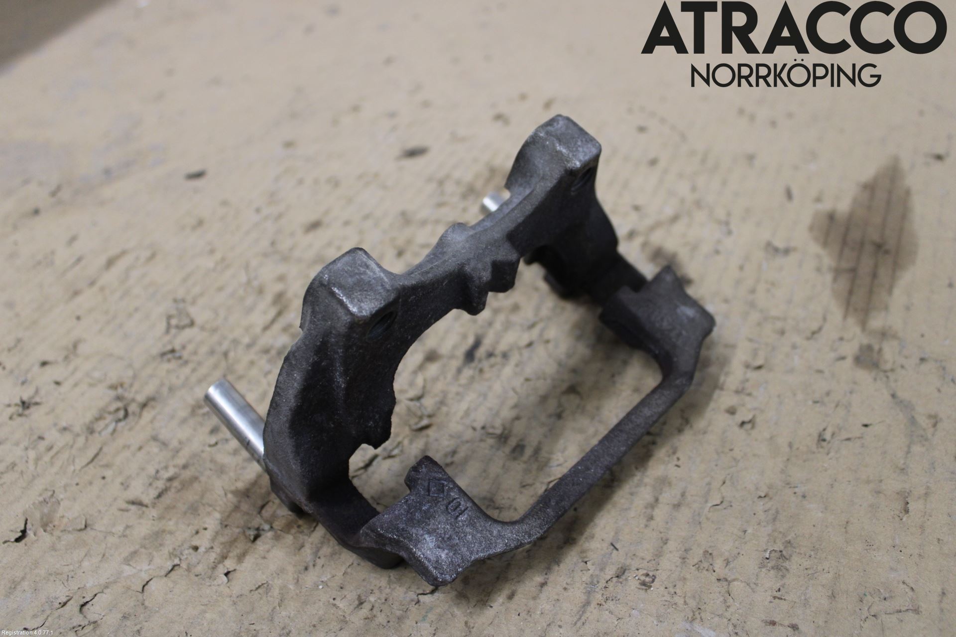 Volkswagen VW GOLF / E-GOLF VIII 20- Bromsokshållare