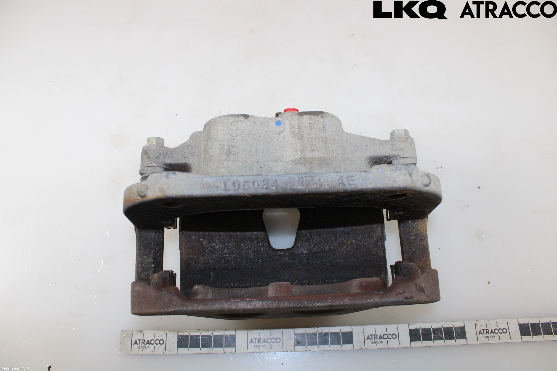 Skoda ENYAQ iV 21- Bromsok Fram Höger