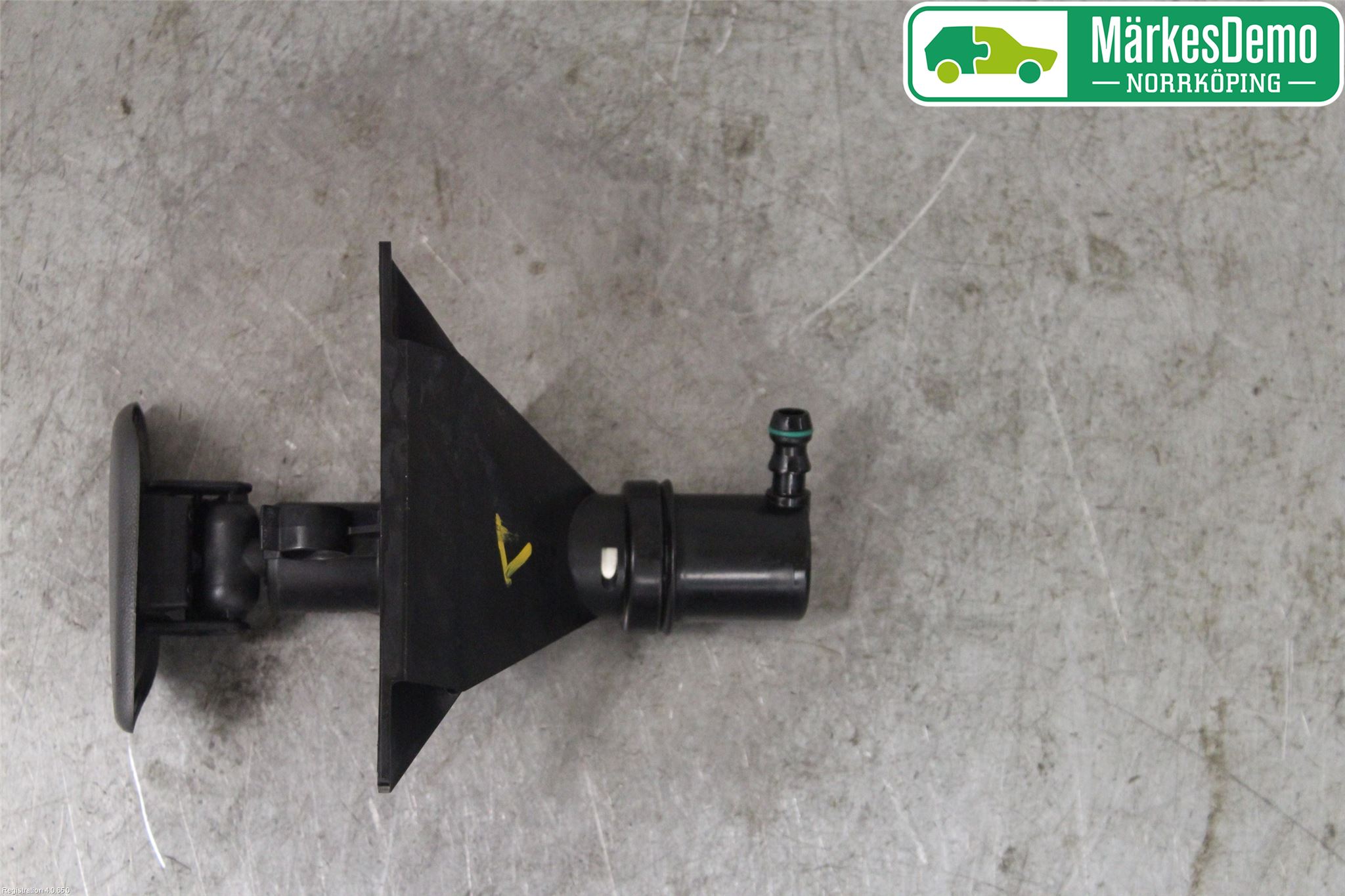 Volkswagen VW CADDY      04-10 Spolarmunstycke Strålkastare