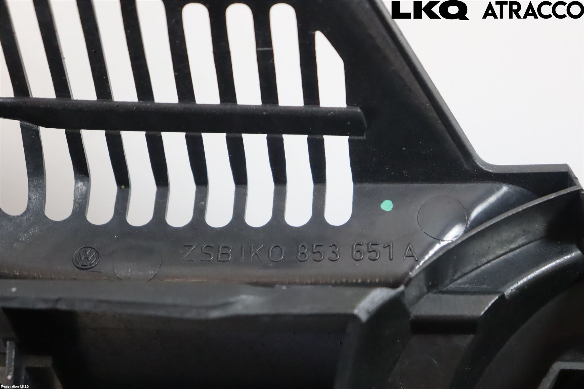 Volkswagen VW GOLF V 04-09 Grill Komp