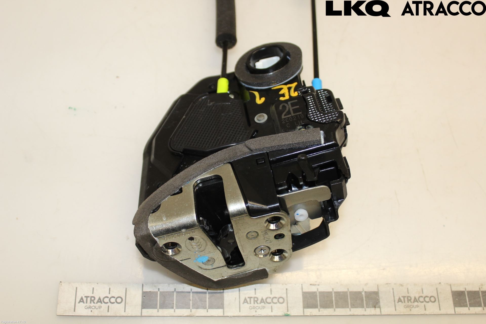 Toyota COROLLA 19- Låskista-Dörrlås