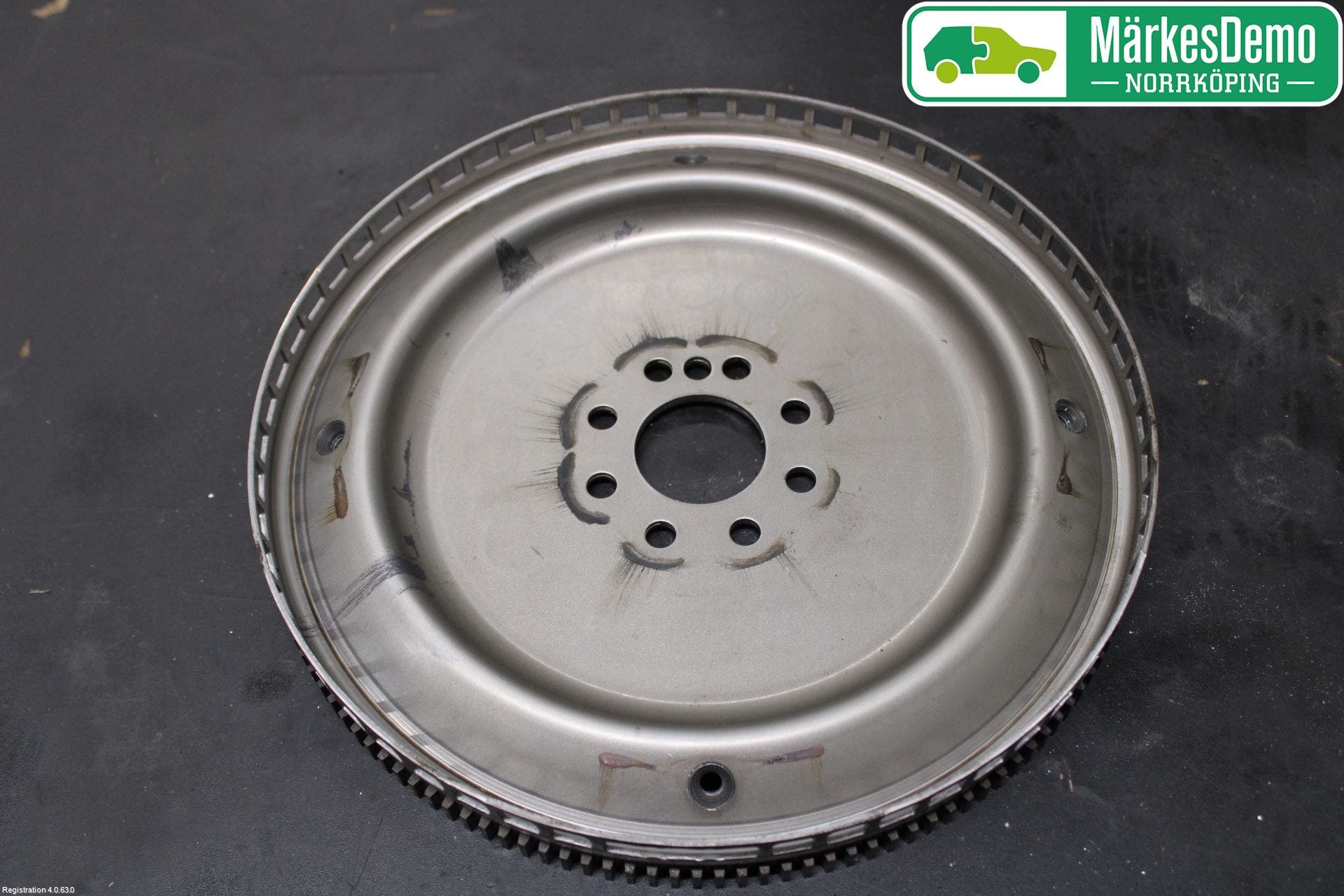 Mercedes-Benz MB C-KLASS (W205) 14-21 Svänghjul Aut