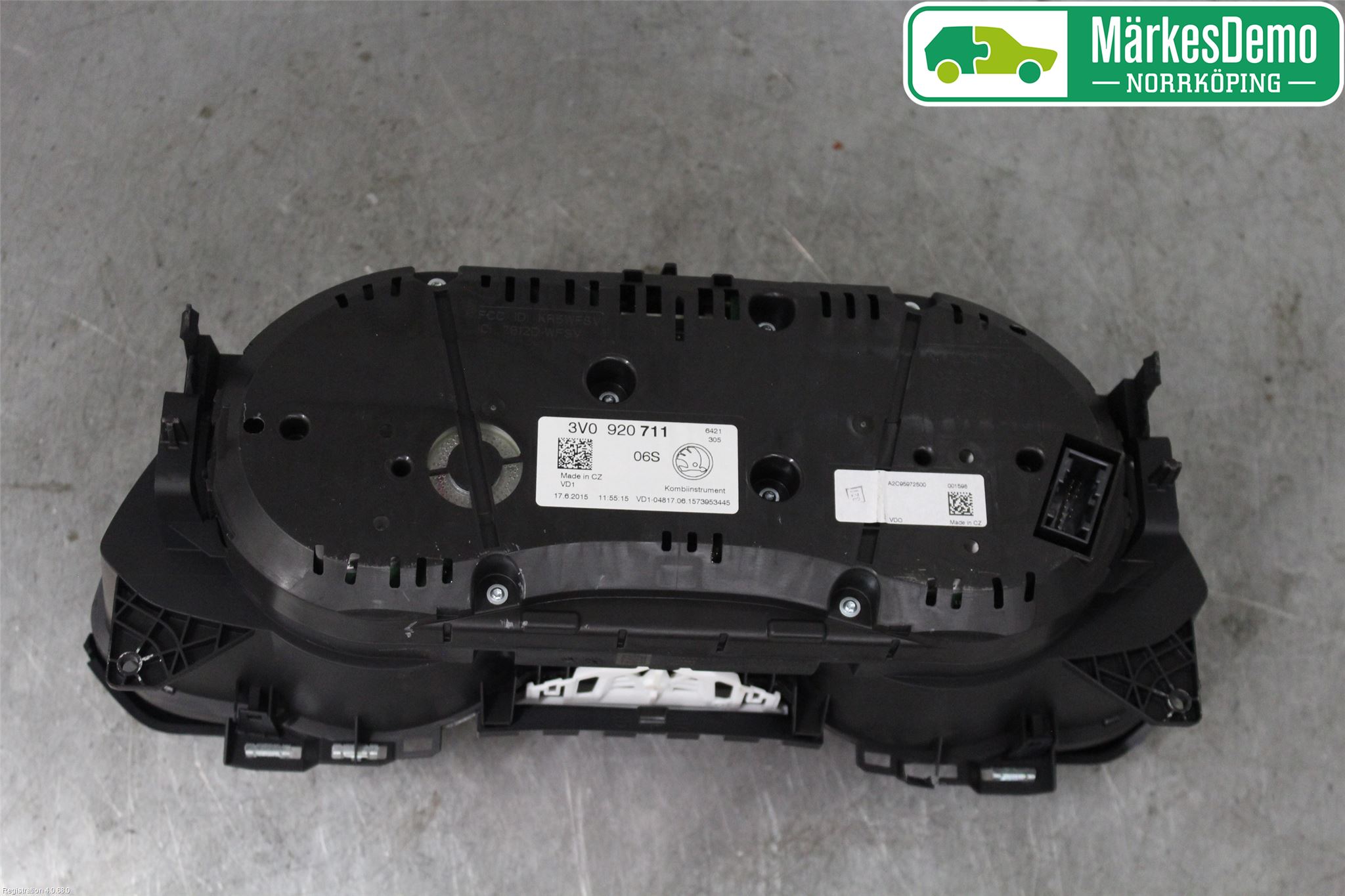 Skoda SUPERB 16-24 Instrument Komb