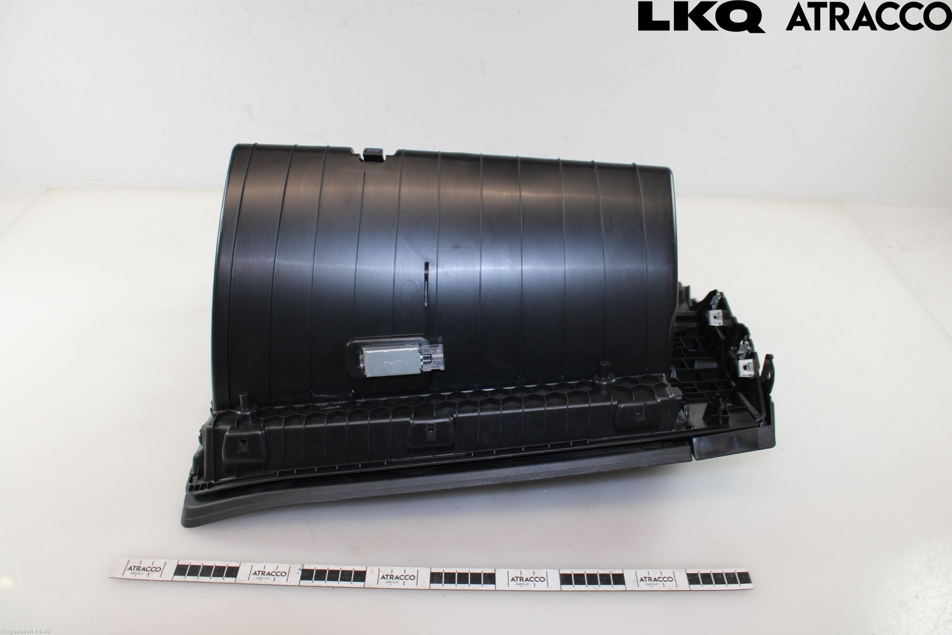 Skoda ENYAQ iV 21- Handskfack