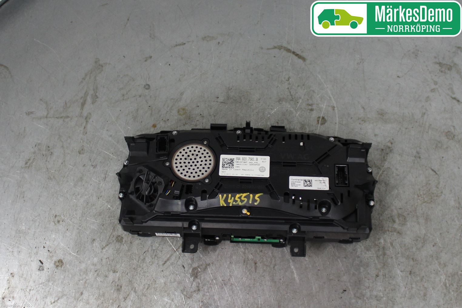 Volkswagen VW TIGUAN 16-24 Instrument Komb