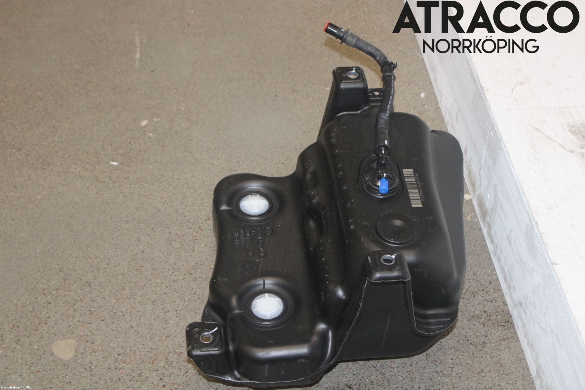 Volkswagen VW ARTEON 17- Adblue Tank