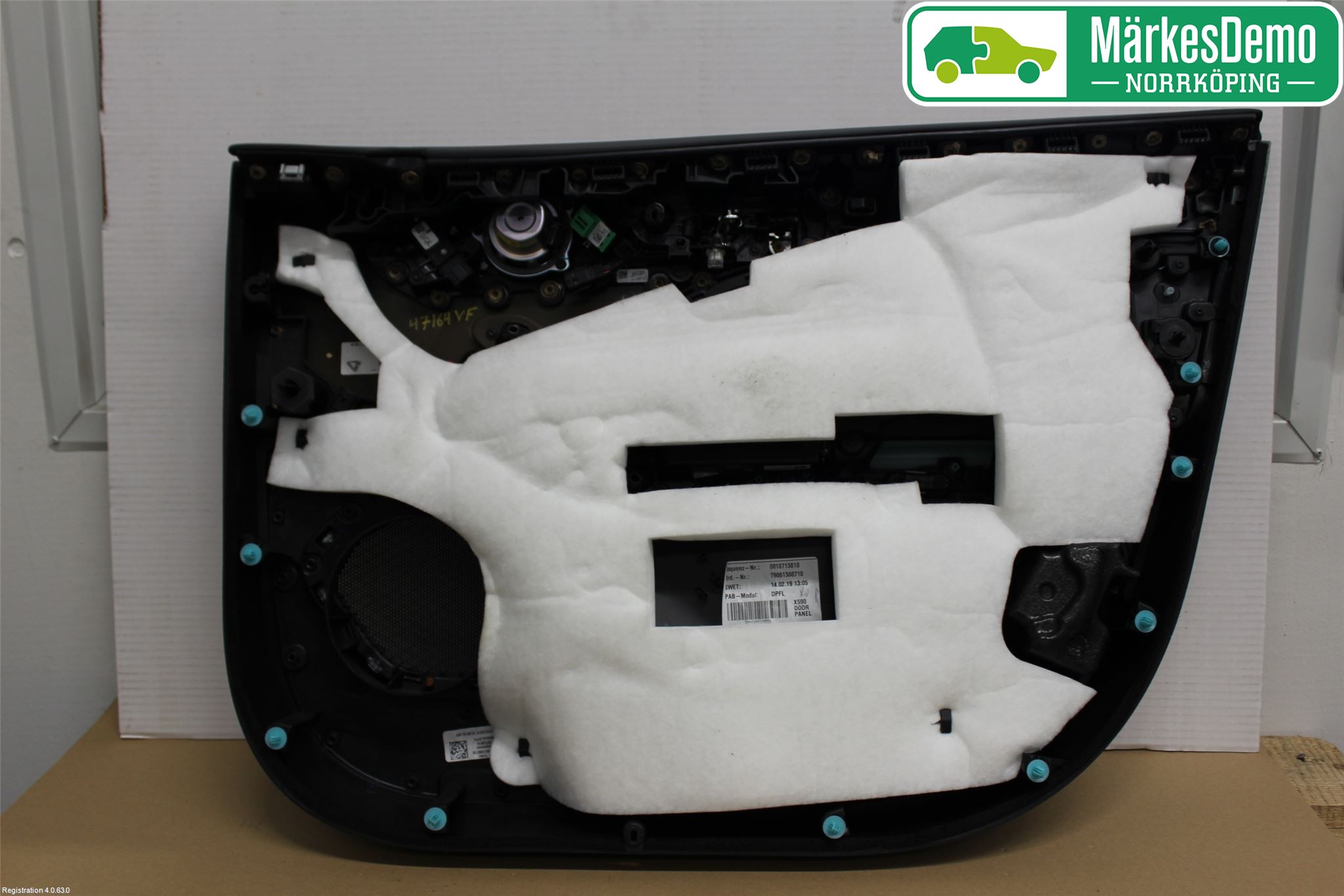 Jaguar I-PACE 18- Dörrklädsel Vä