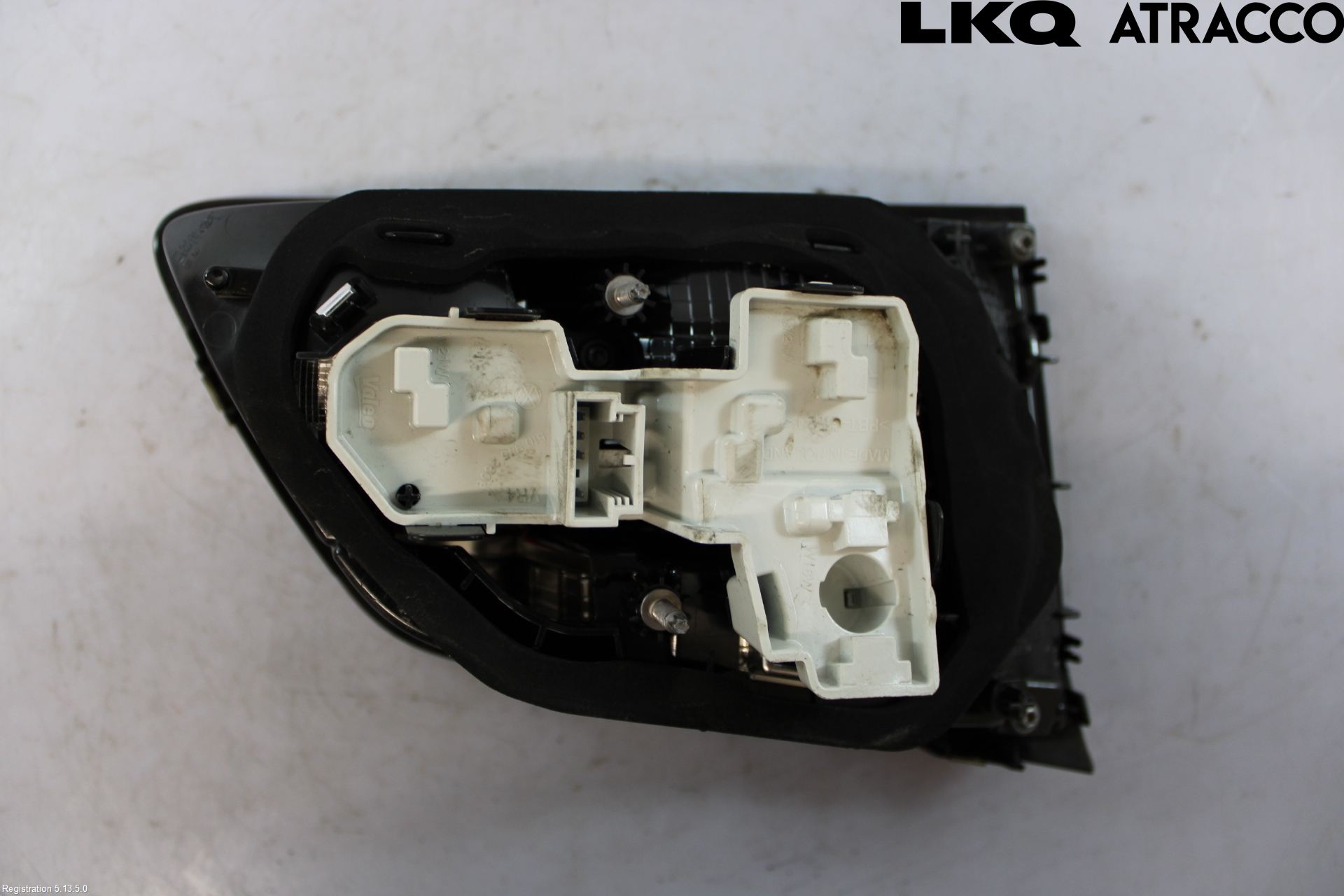 Volkswagen VW GOLF SPORTSVAN 15-20 Bakljus Lucka Hö