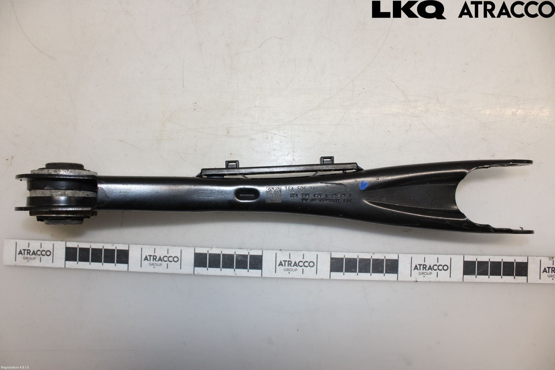 CUPRA BORN 22- Bärarm Bak Vänster