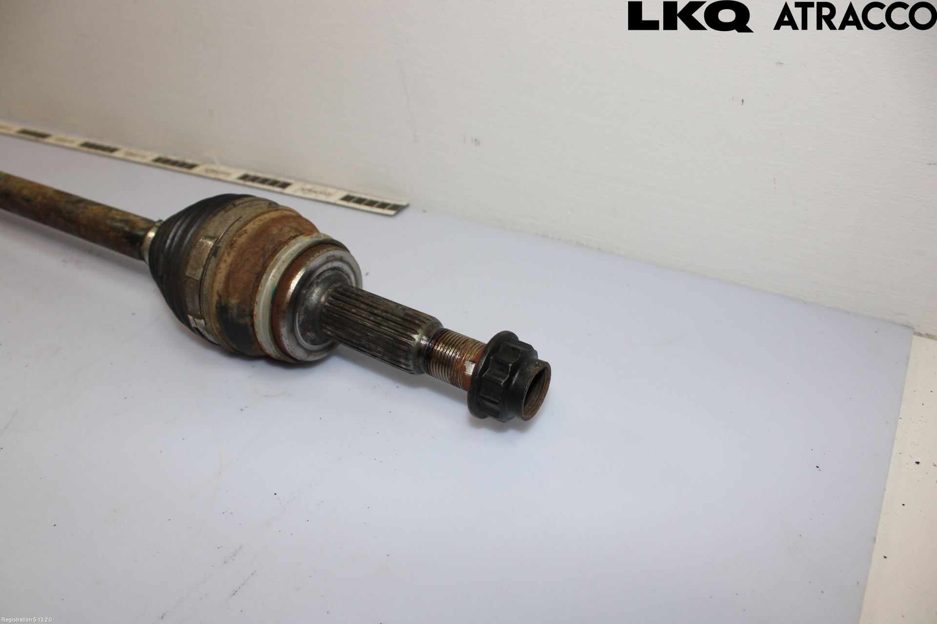 Lexus NX 340h/450h+ 21- Drivaxel Bak Höger