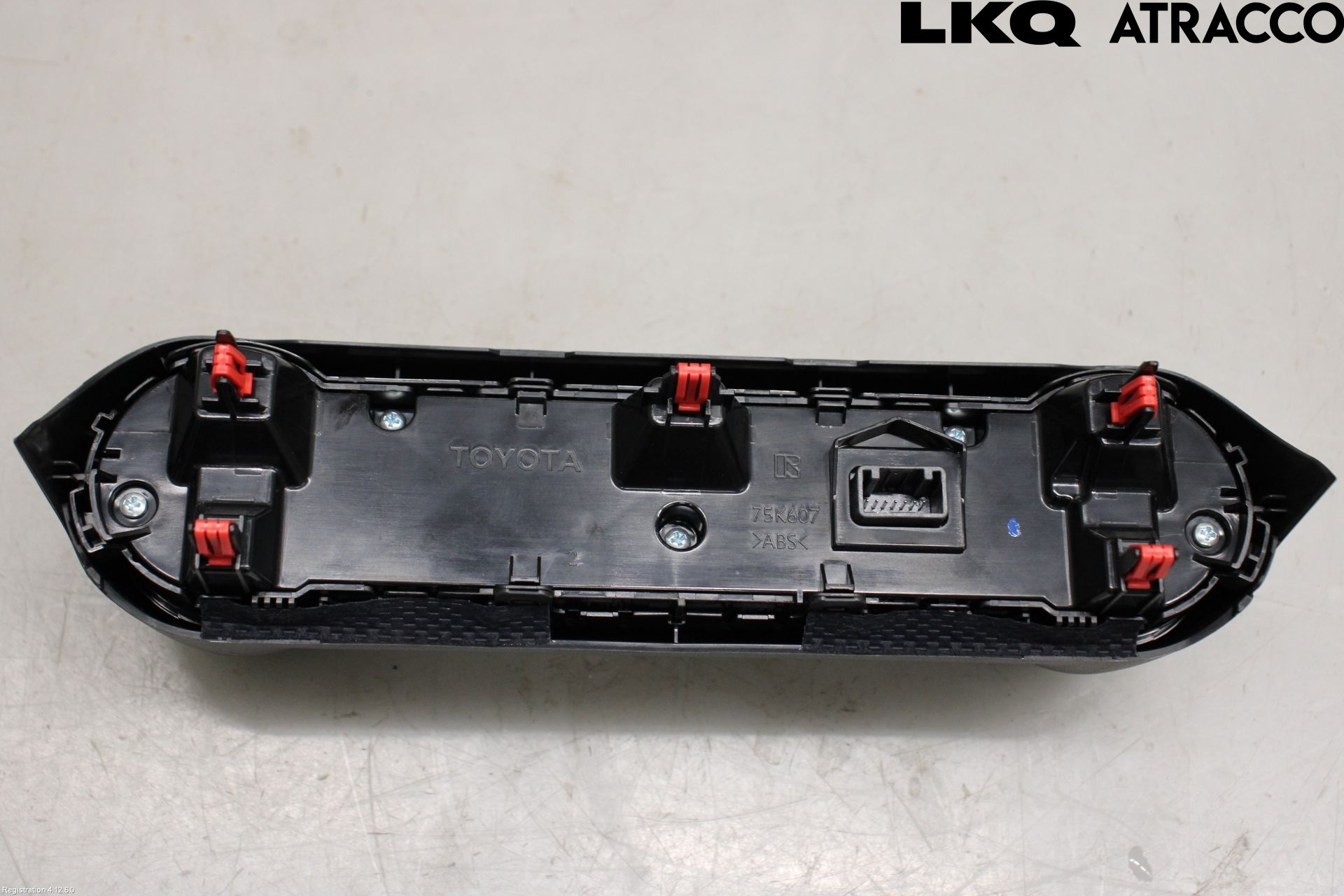 Toyota RAV4 19- Värmereglage