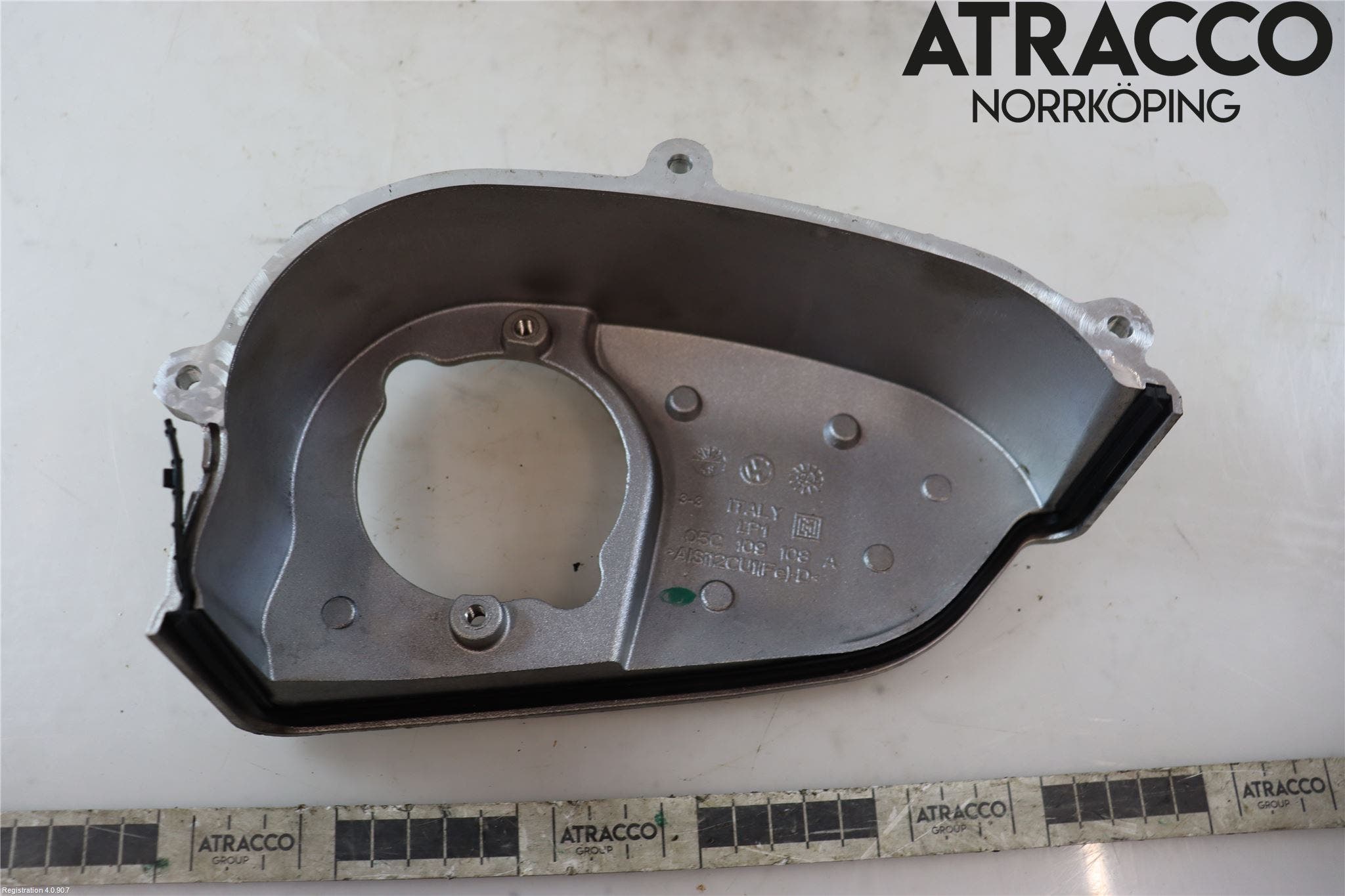 Audi A1 19- Kamrem-Transmissionskåpa