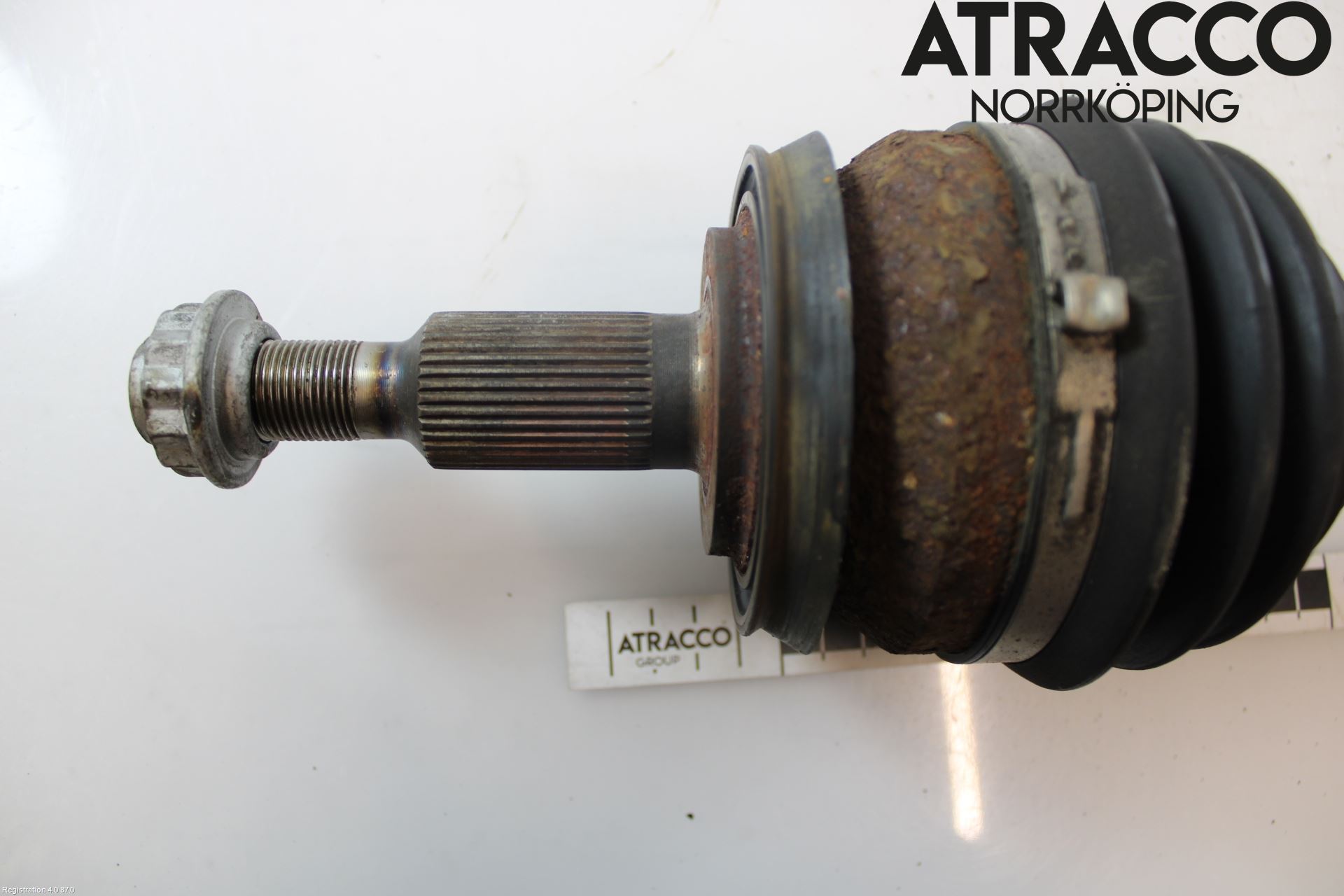 Volkswagen VW TRANSP/CARAVELLE (T5) 04-15 Drivaxel Fram Vänster