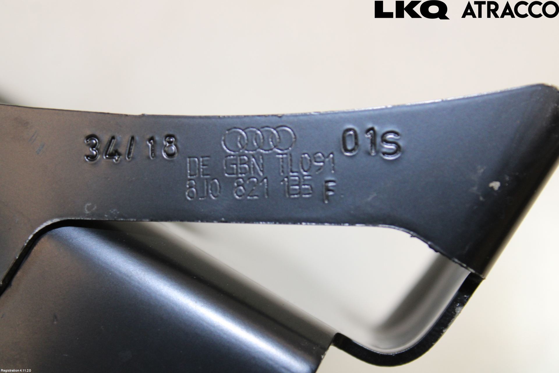 Audi TT/TTS 07-14 Skärmfäste Fram Vä