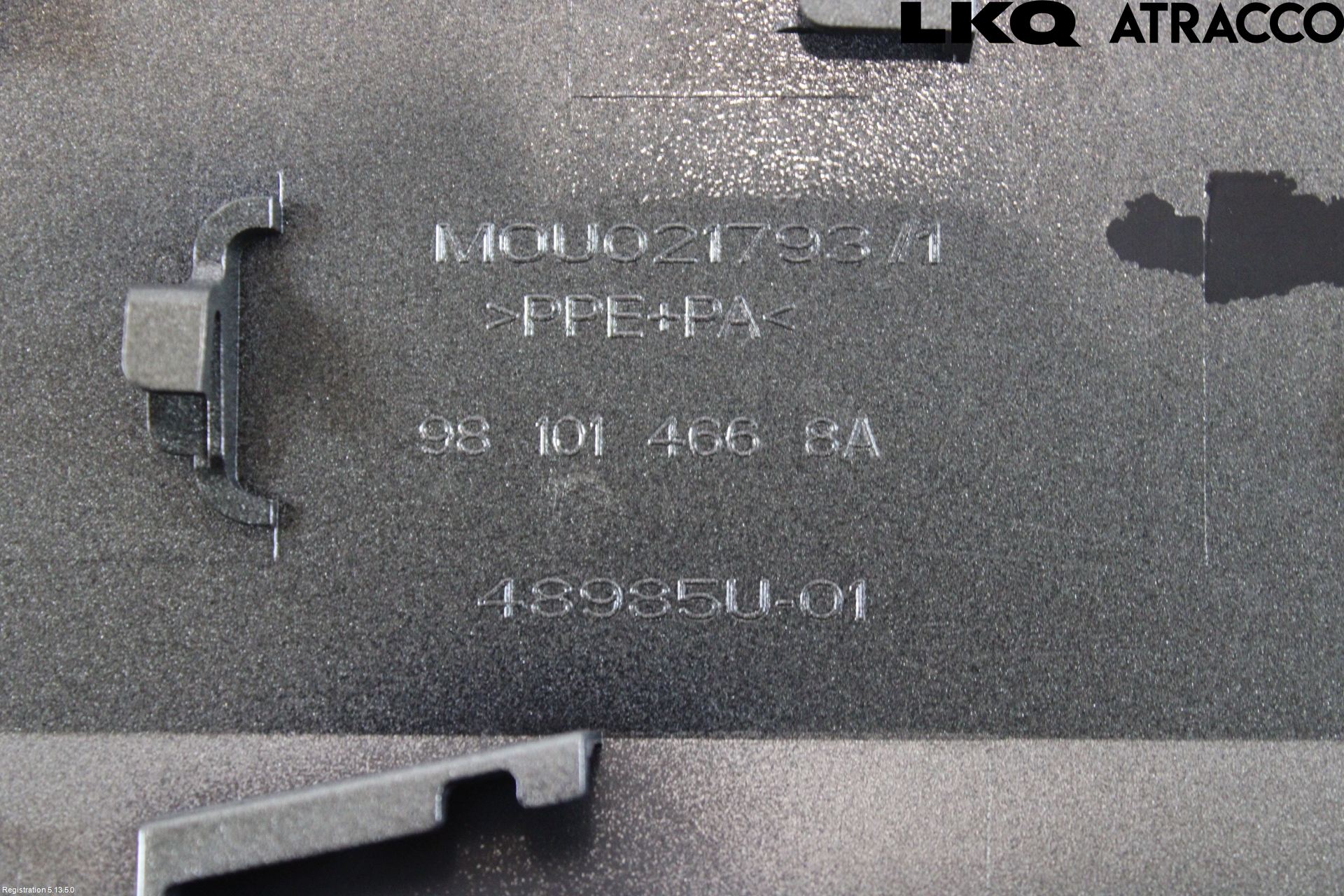 Peugeot 3008 17-24 Tanklucka