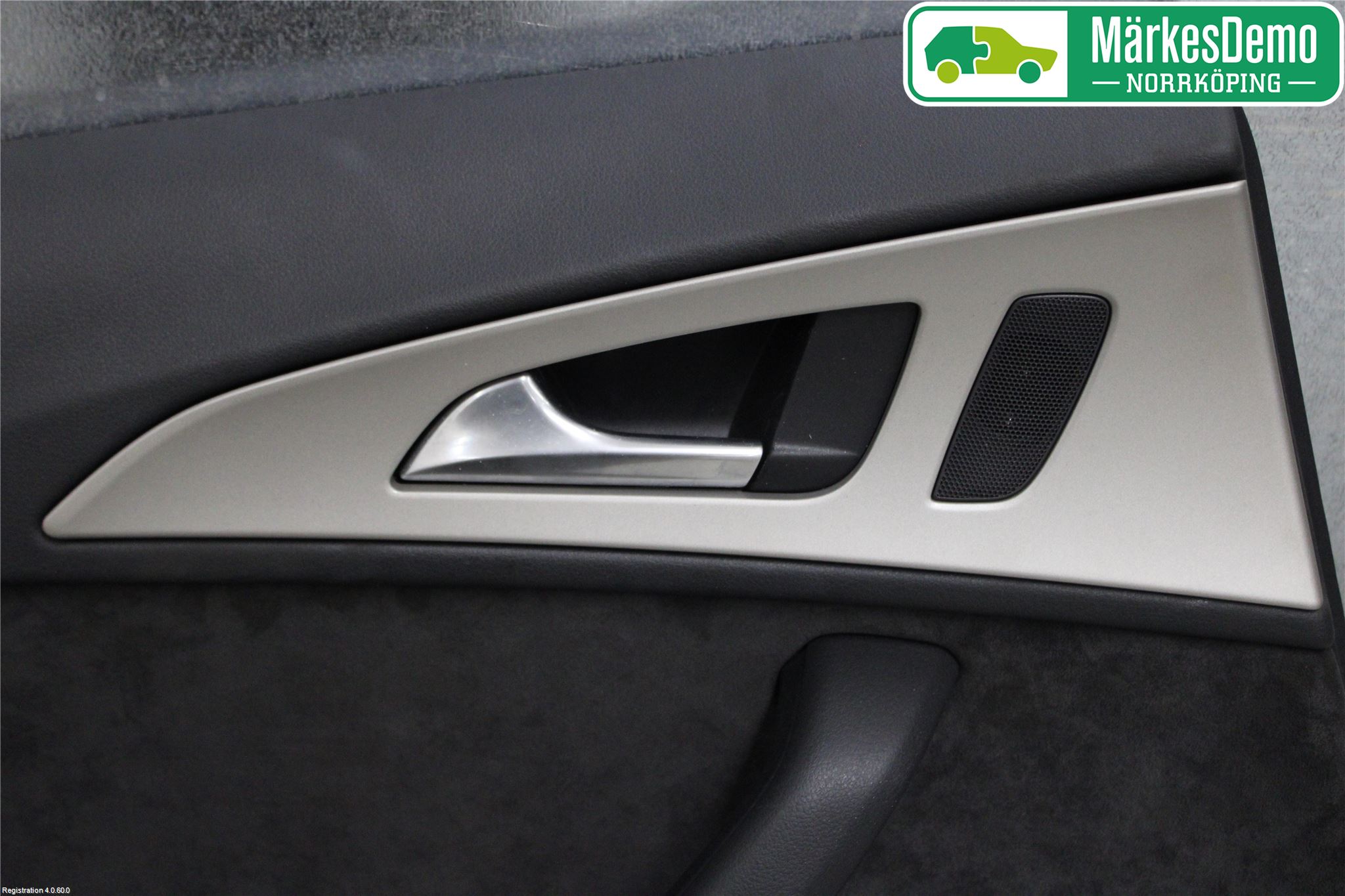 Audi A6 ALLROAD 12-18 Dörrklädsel Vä