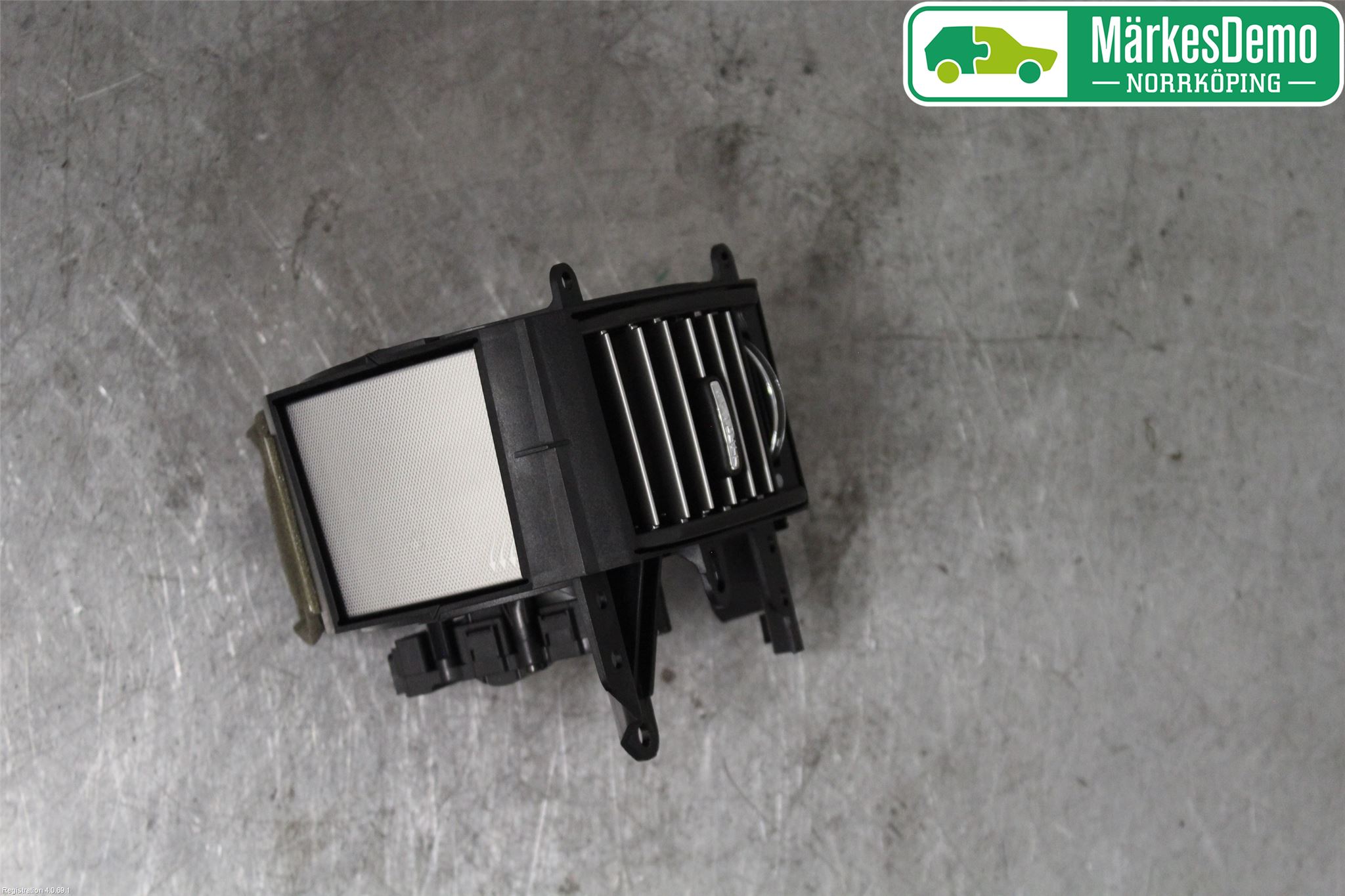 Jaguar XF 08-15 Defrosterkanal-Munstycke